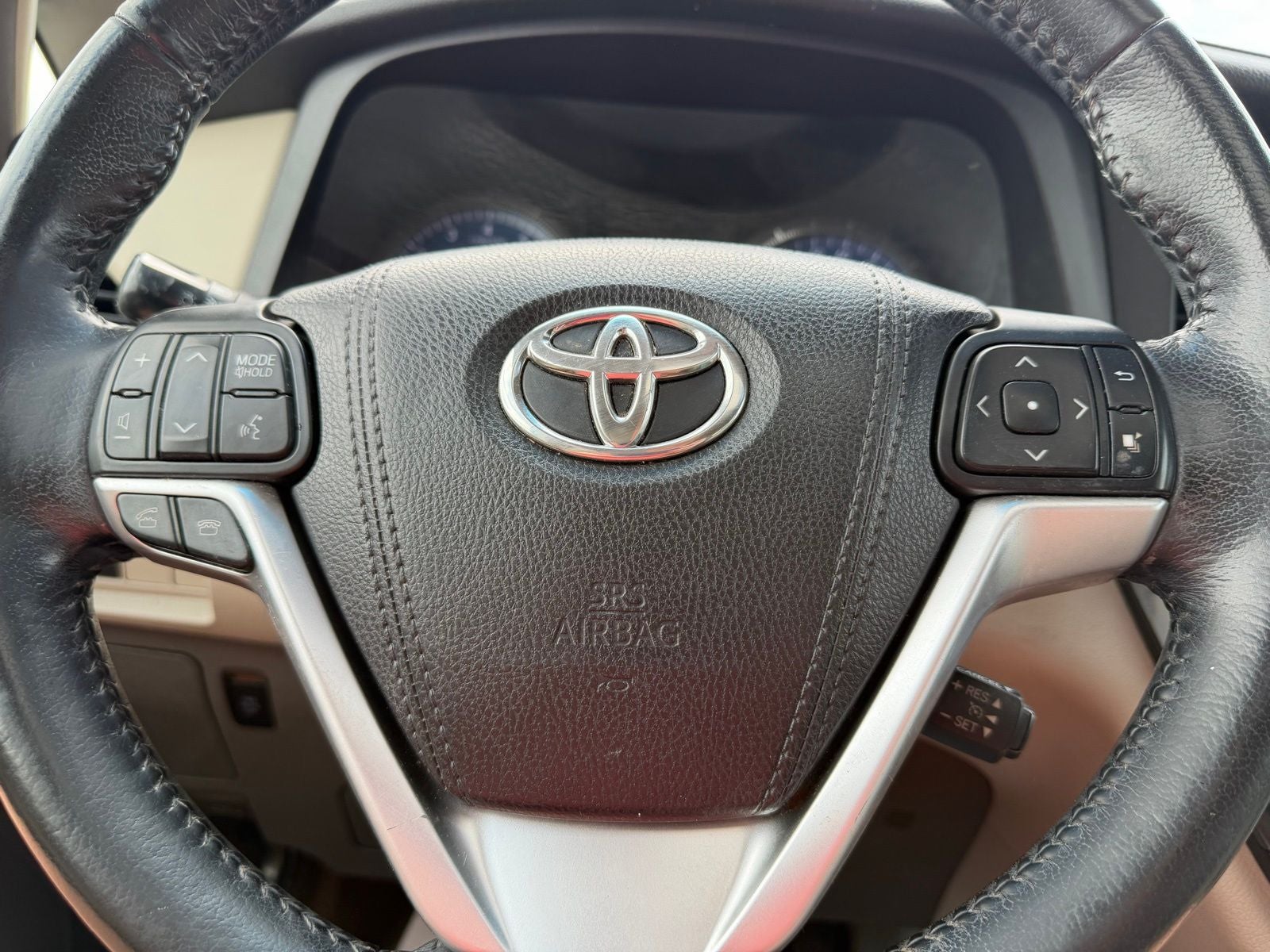 2015 Toyota Sienna XLE 7 Passenger