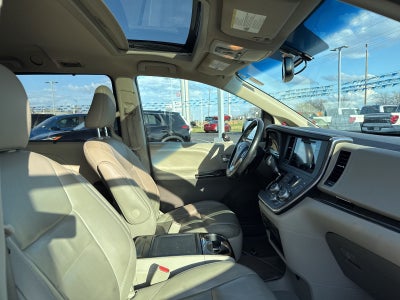 2015 Toyota Sienna Base