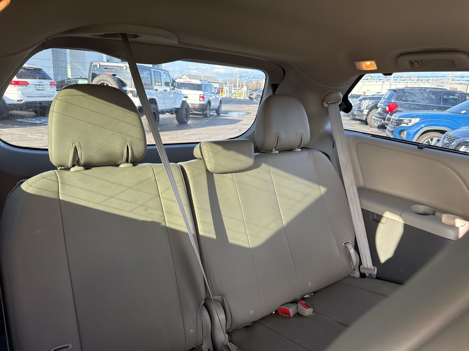 2015 Toyota Sienna Base