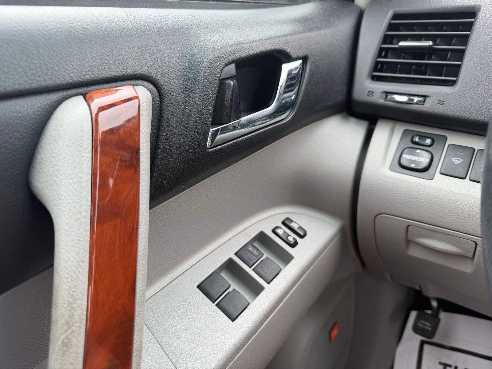 2011 Toyota Highlander Limited