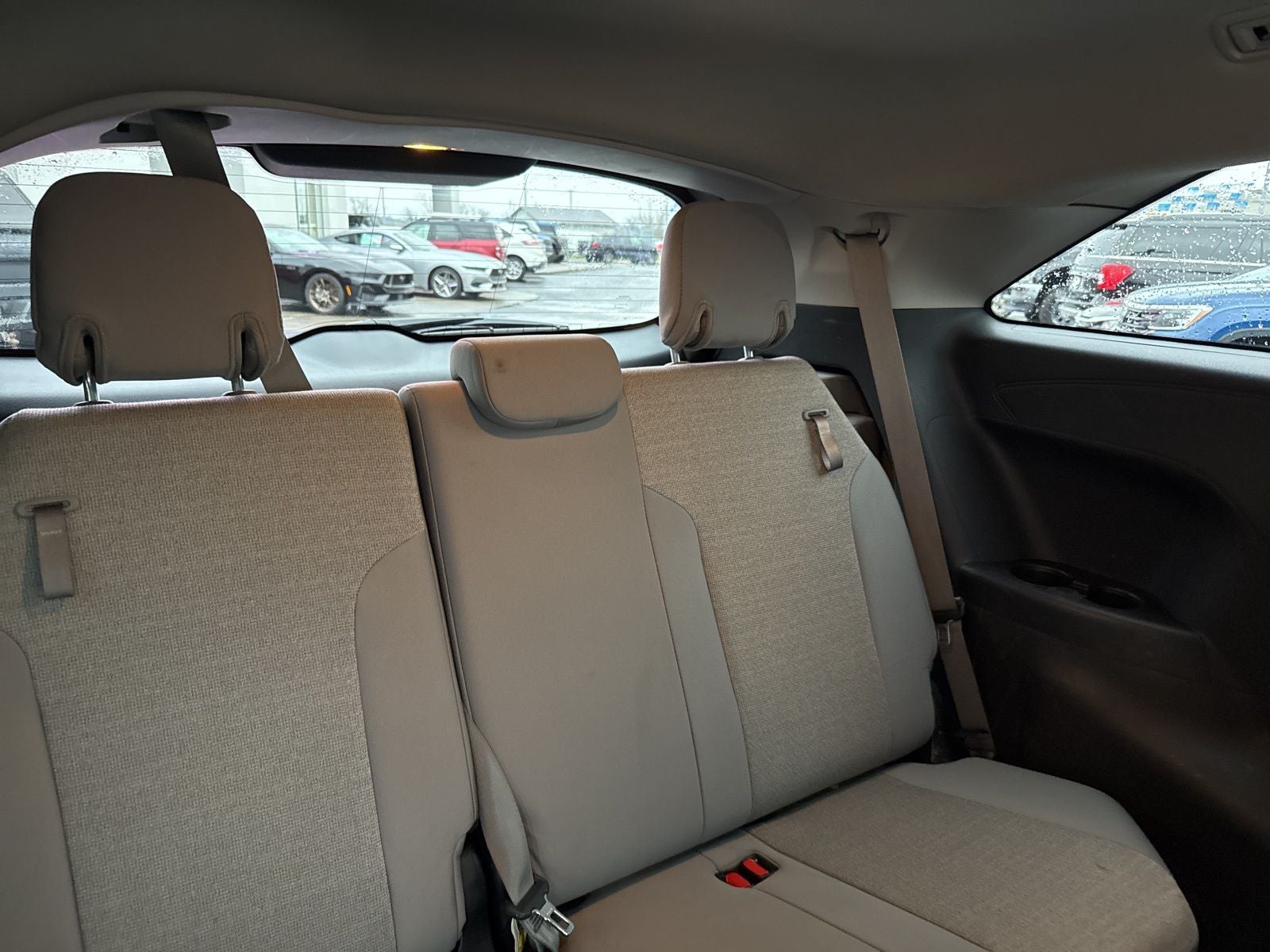 2025 Toyota Sienna LE