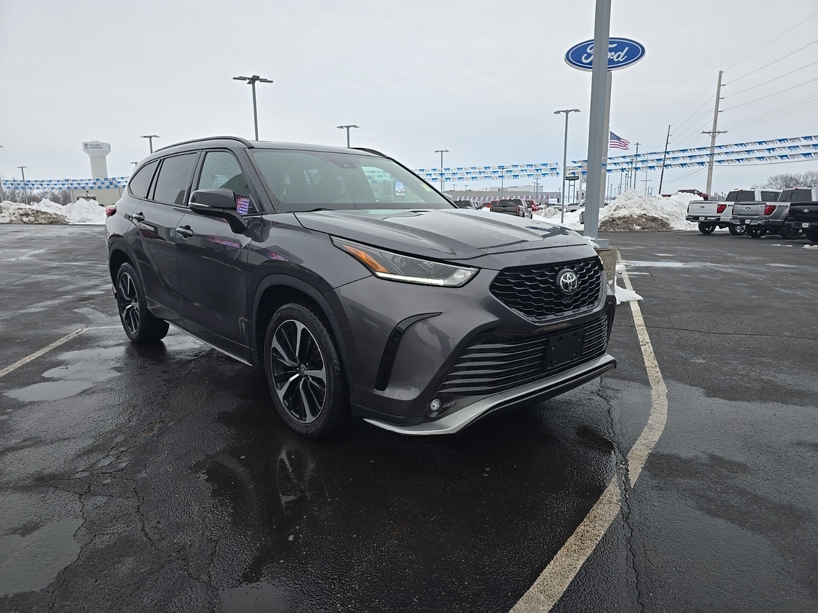 2021 Toyota Highlander XSE