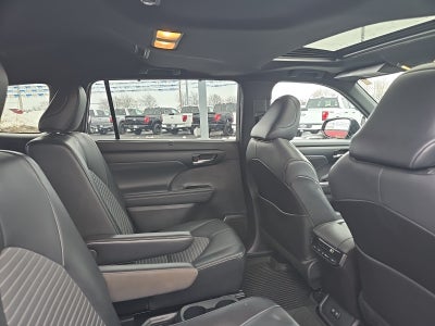 2021 Toyota Highlander XSE