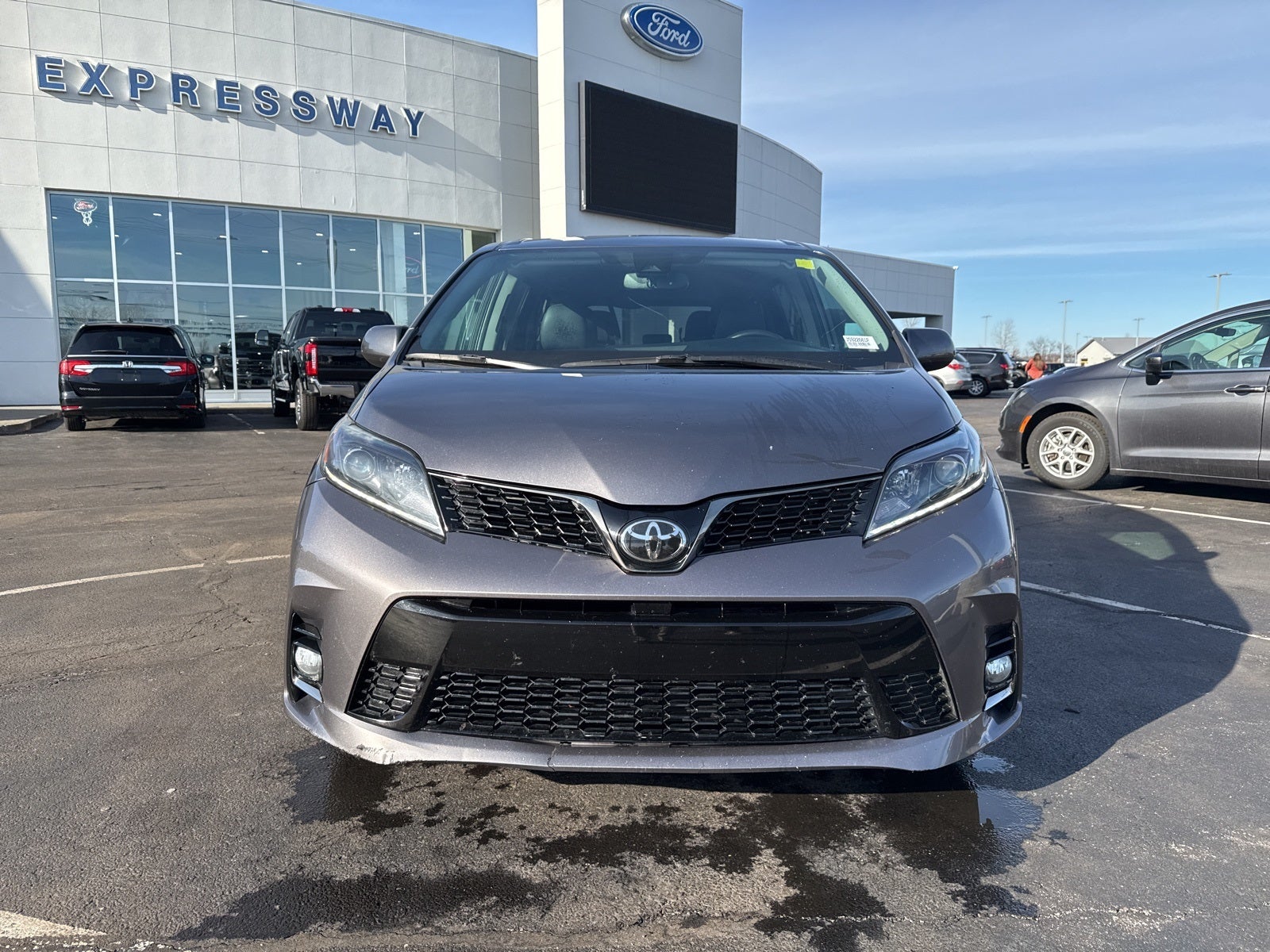 2018 Toyota Sienna L