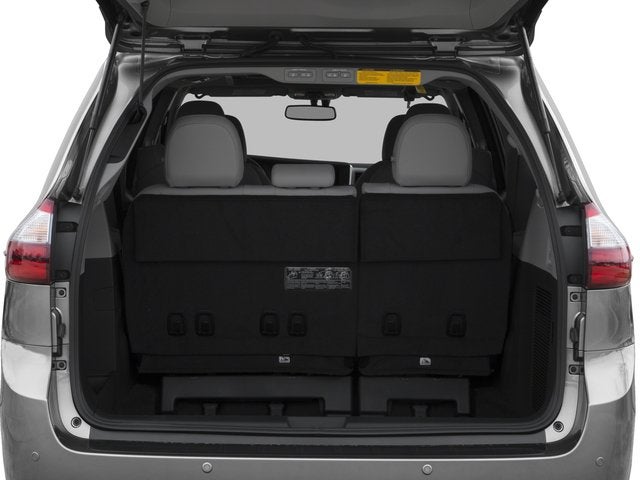 2017 Toyota Sienna XLE Premium 8 Passenger