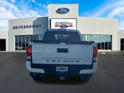 2016 Toyota Tacoma TRD Sport