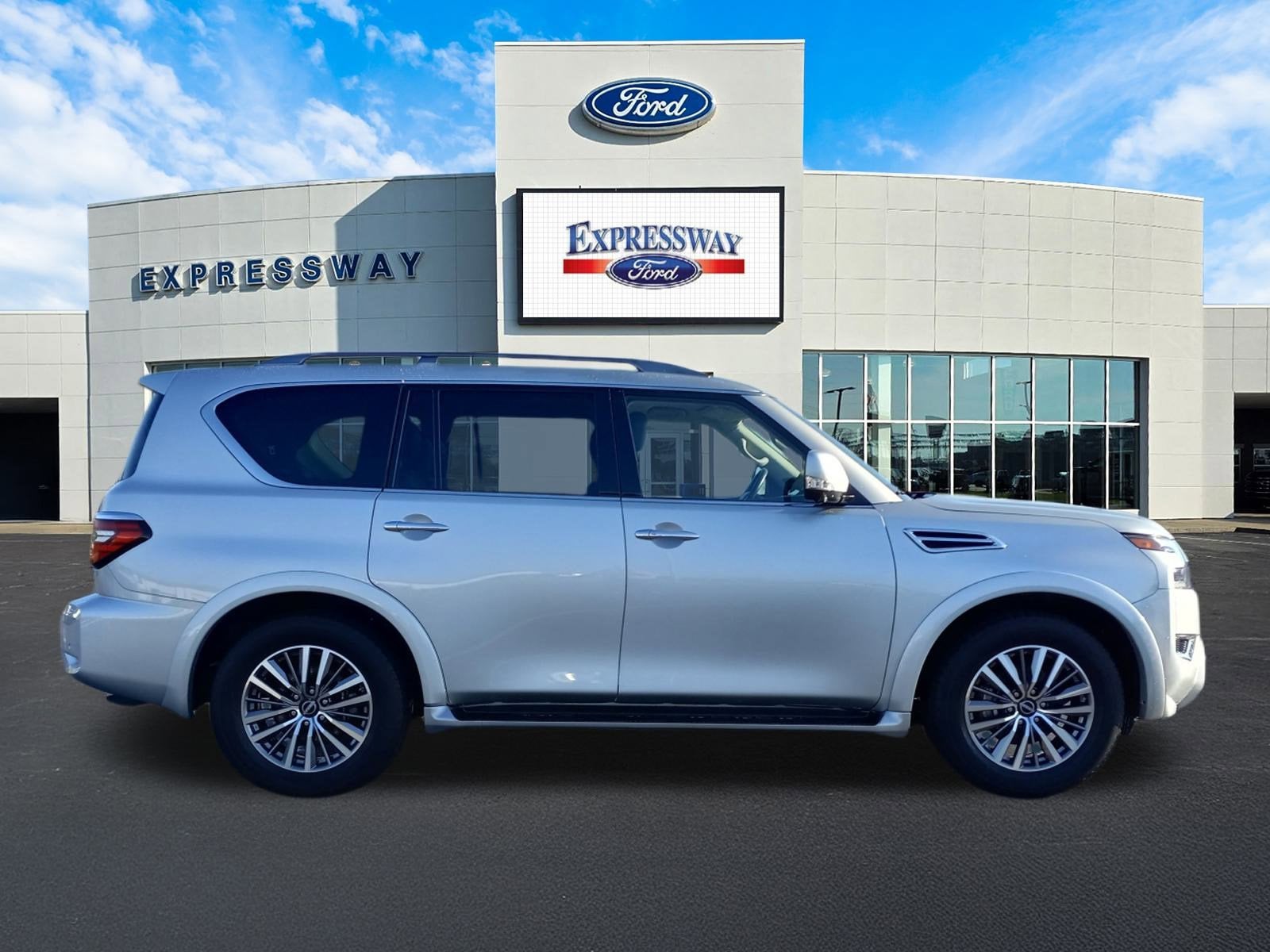 2023 Nissan Armada SL