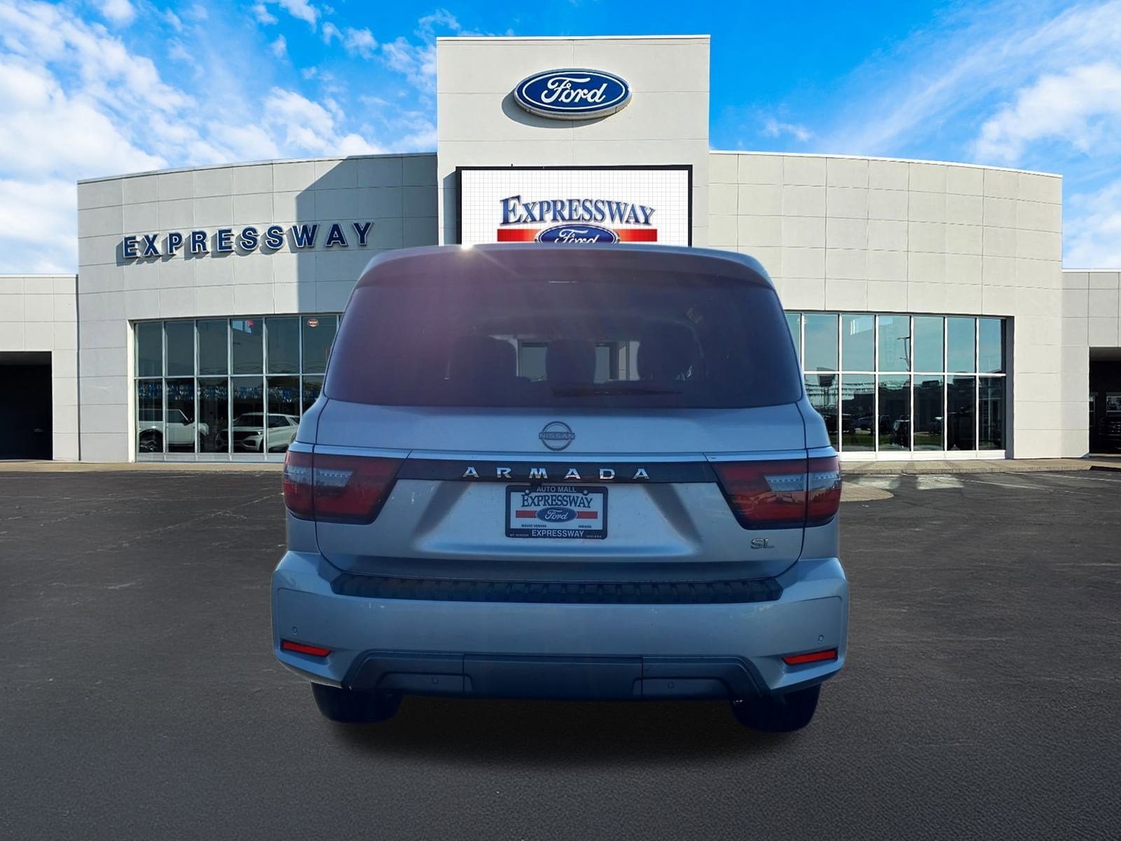 2023 Nissan Armada SL