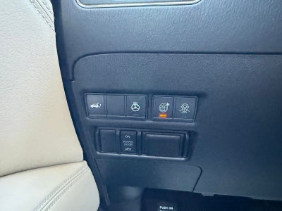 2020 Nissan Armada Platinum