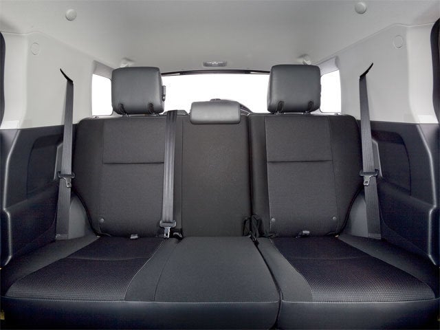 2010 Toyota FJ Cruiser Base Trail Teams