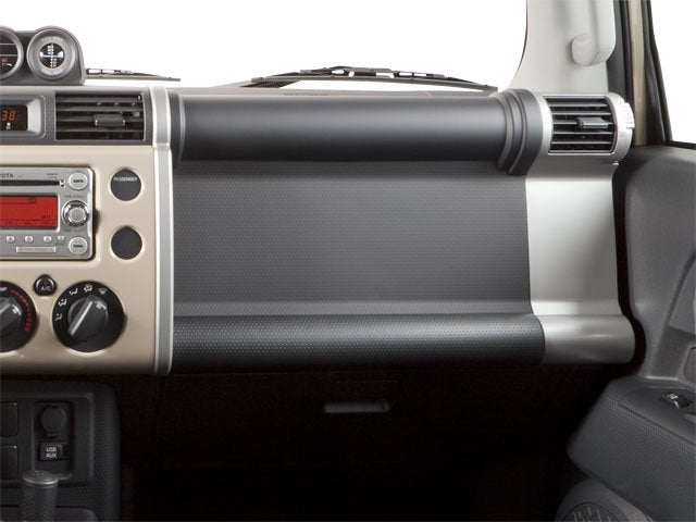 2010 Toyota FJ Cruiser Base Trail Teams