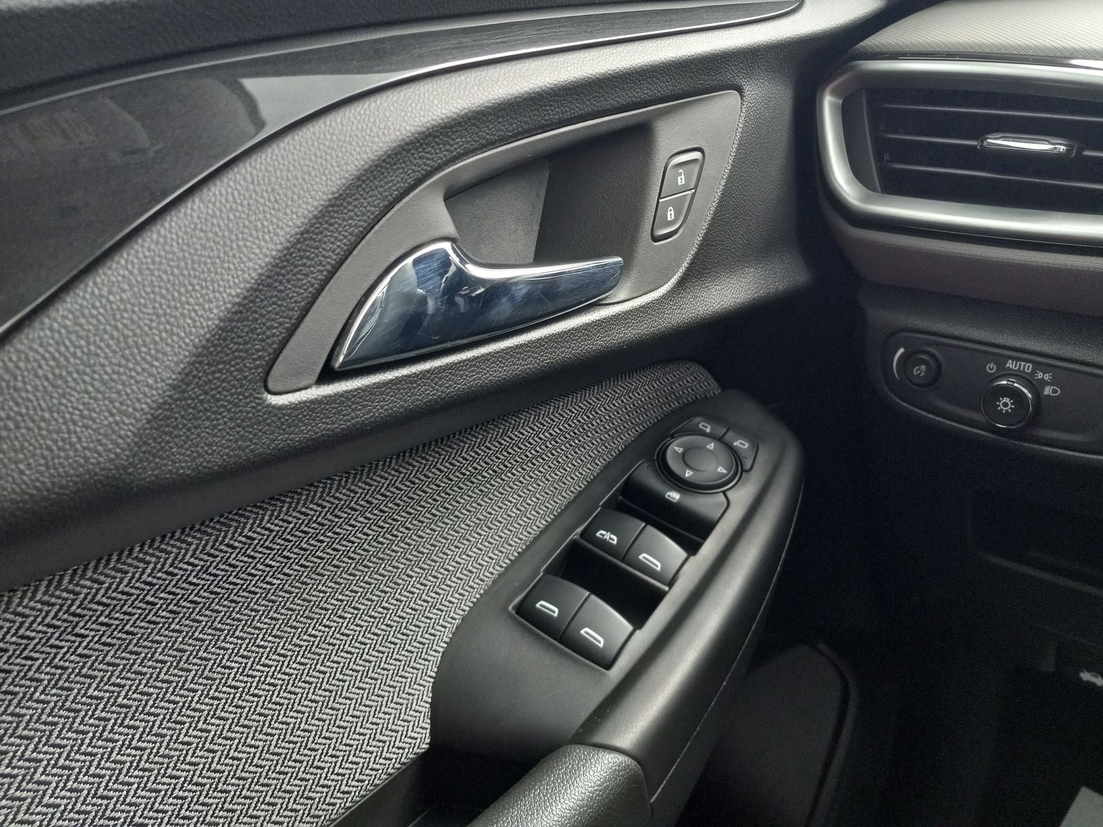 2022 Chevrolet TrailBlazer LS