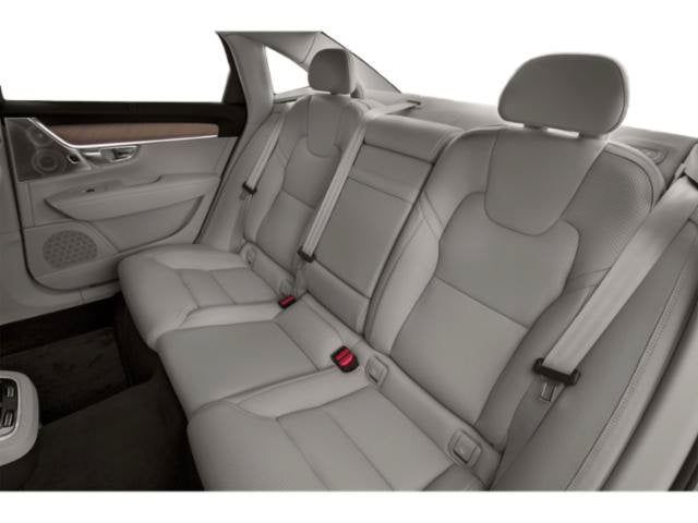 2018 Volvo S90 T6 Momentum