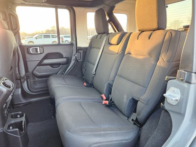 2020 Jeep Wrangler Unlimited Sahara 4x4