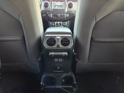 2020 Jeep Wrangler Unlimited Sahara 4x4