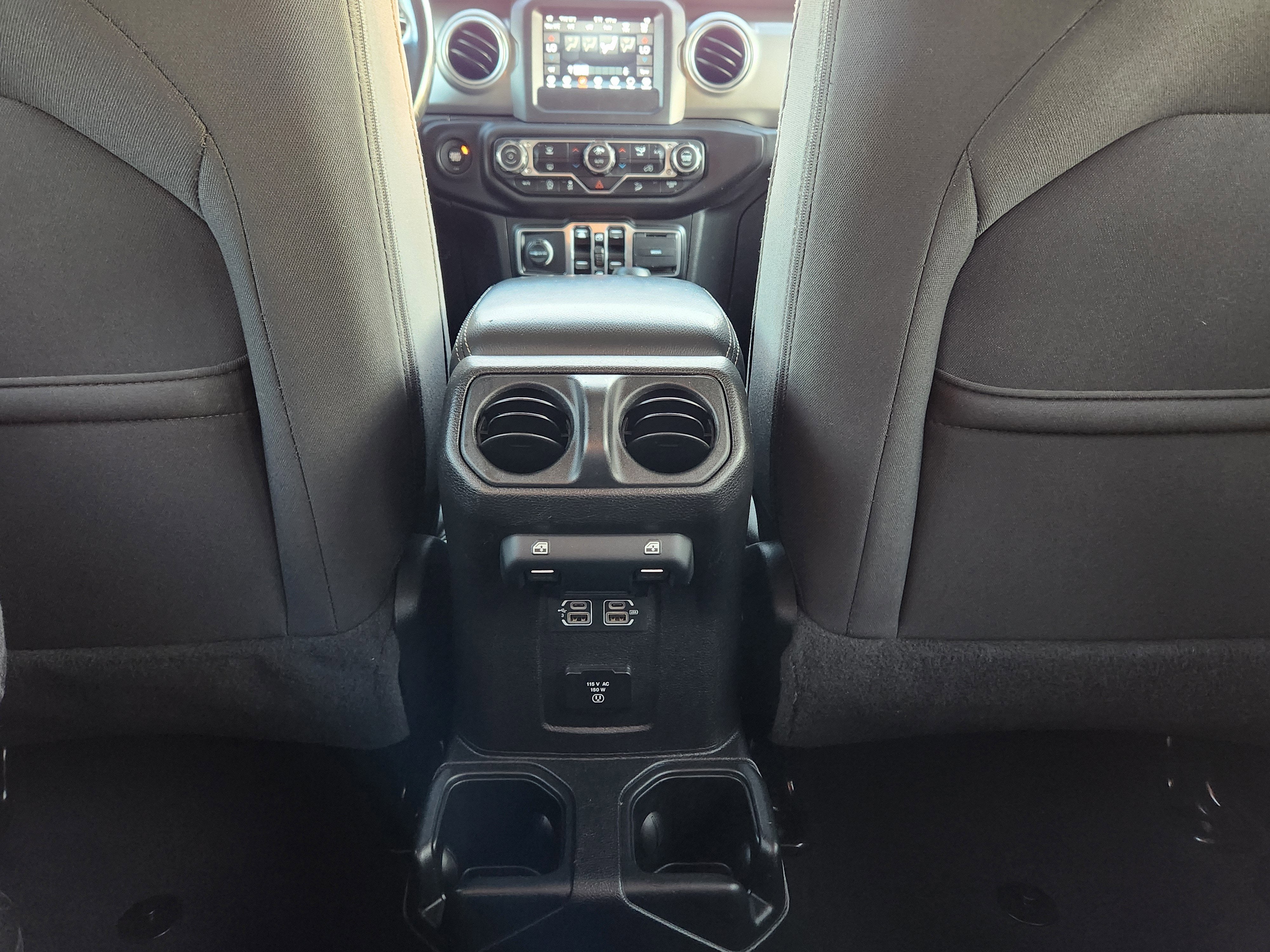 2020 Jeep Wrangler Unlimited Sahara 4x4