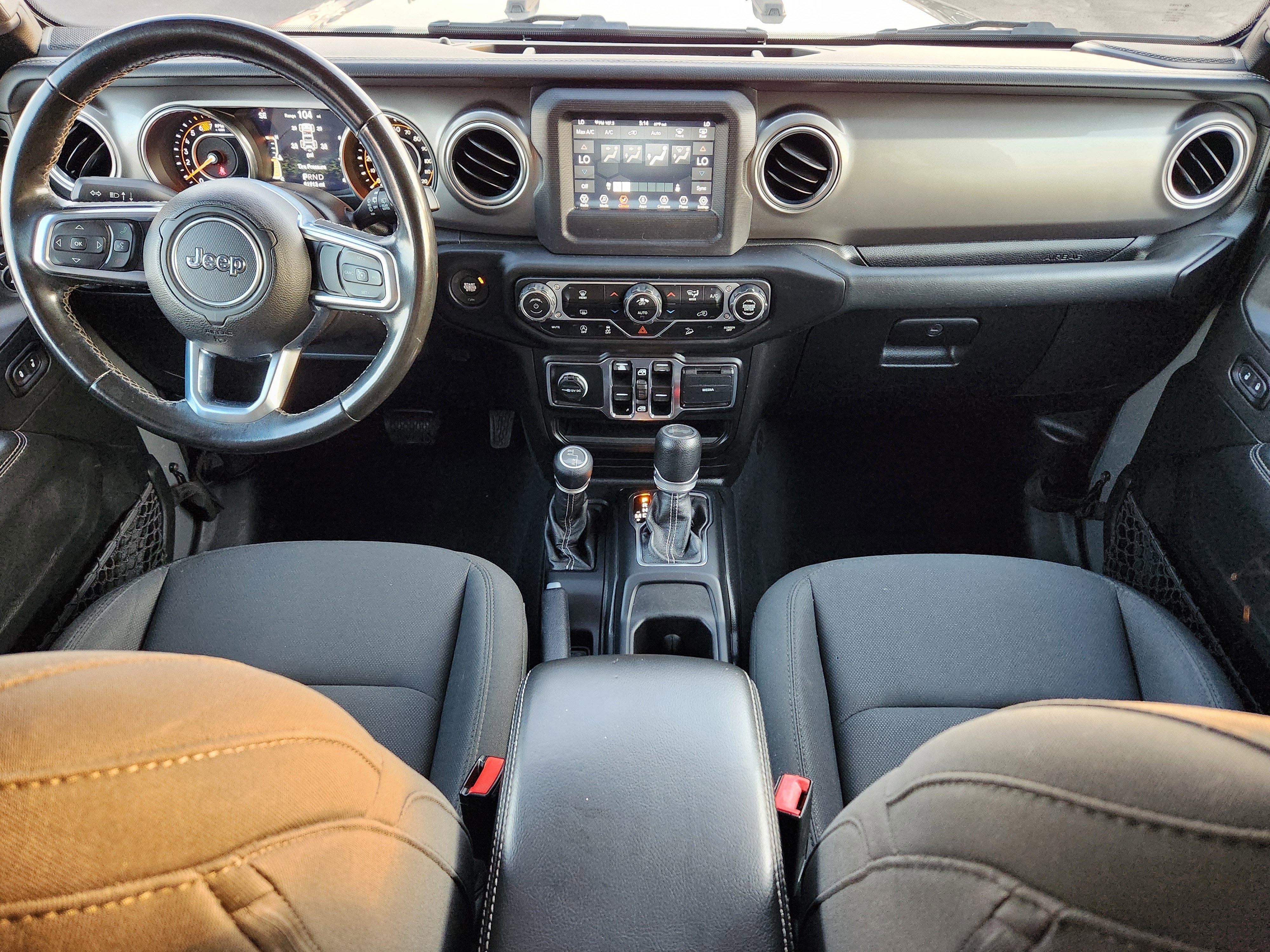 2020 Jeep Wrangler Unlimited Sahara 4x4