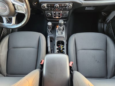 2020 Jeep Wrangler Unlimited Sahara 4x4