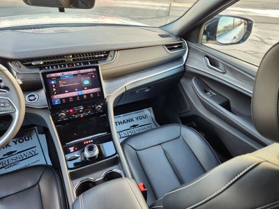 2025 Jeep Grand Cherokee L Limited 4x4