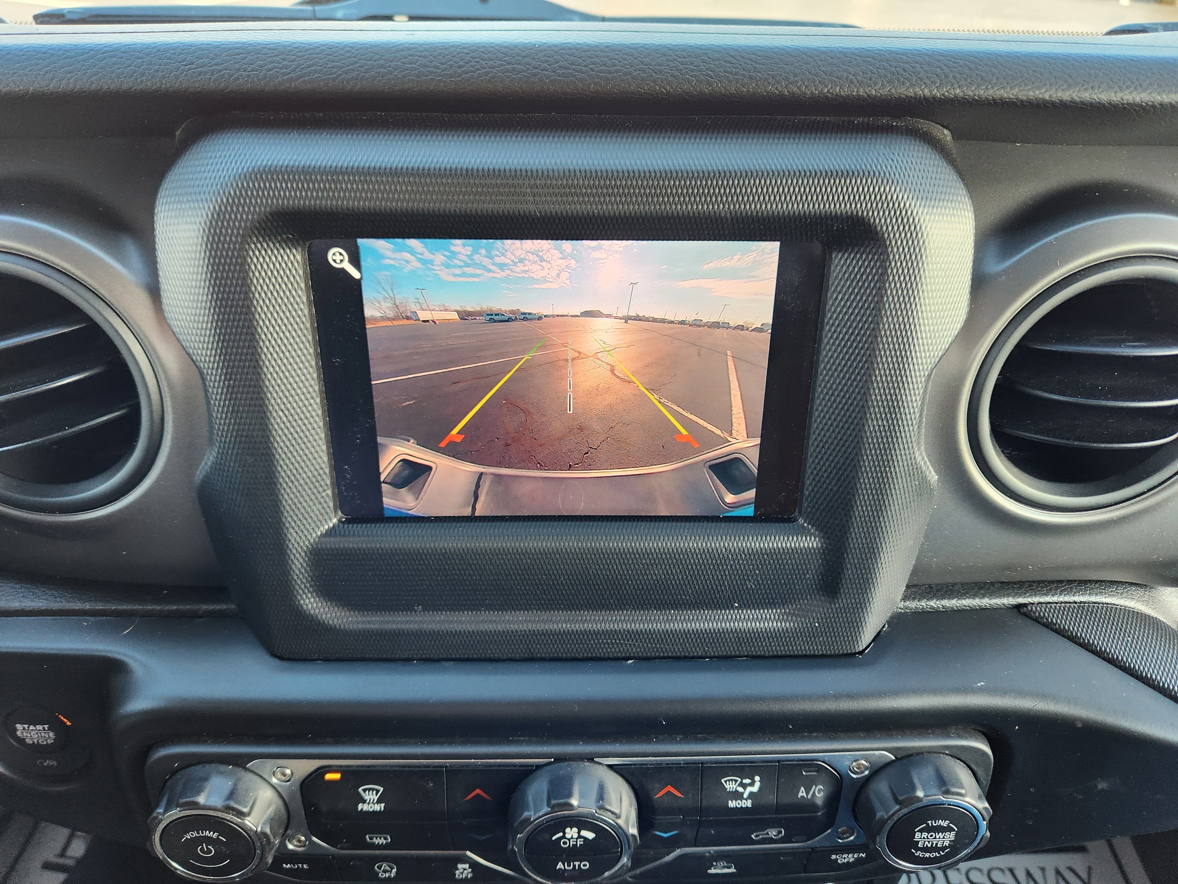 2022 Jeep Gladiator Sport S 4x4