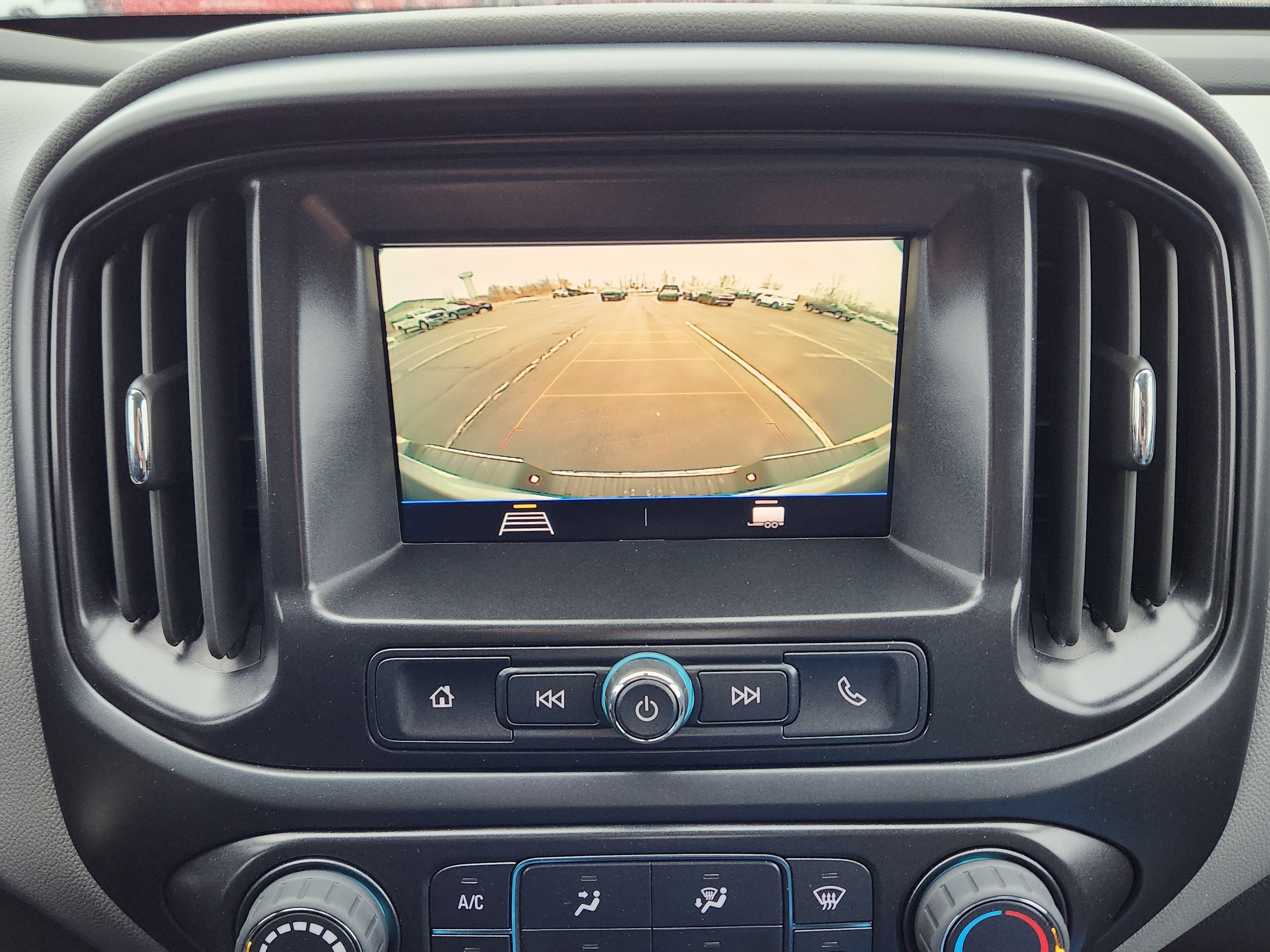 2022 Chevrolet Colorado WT