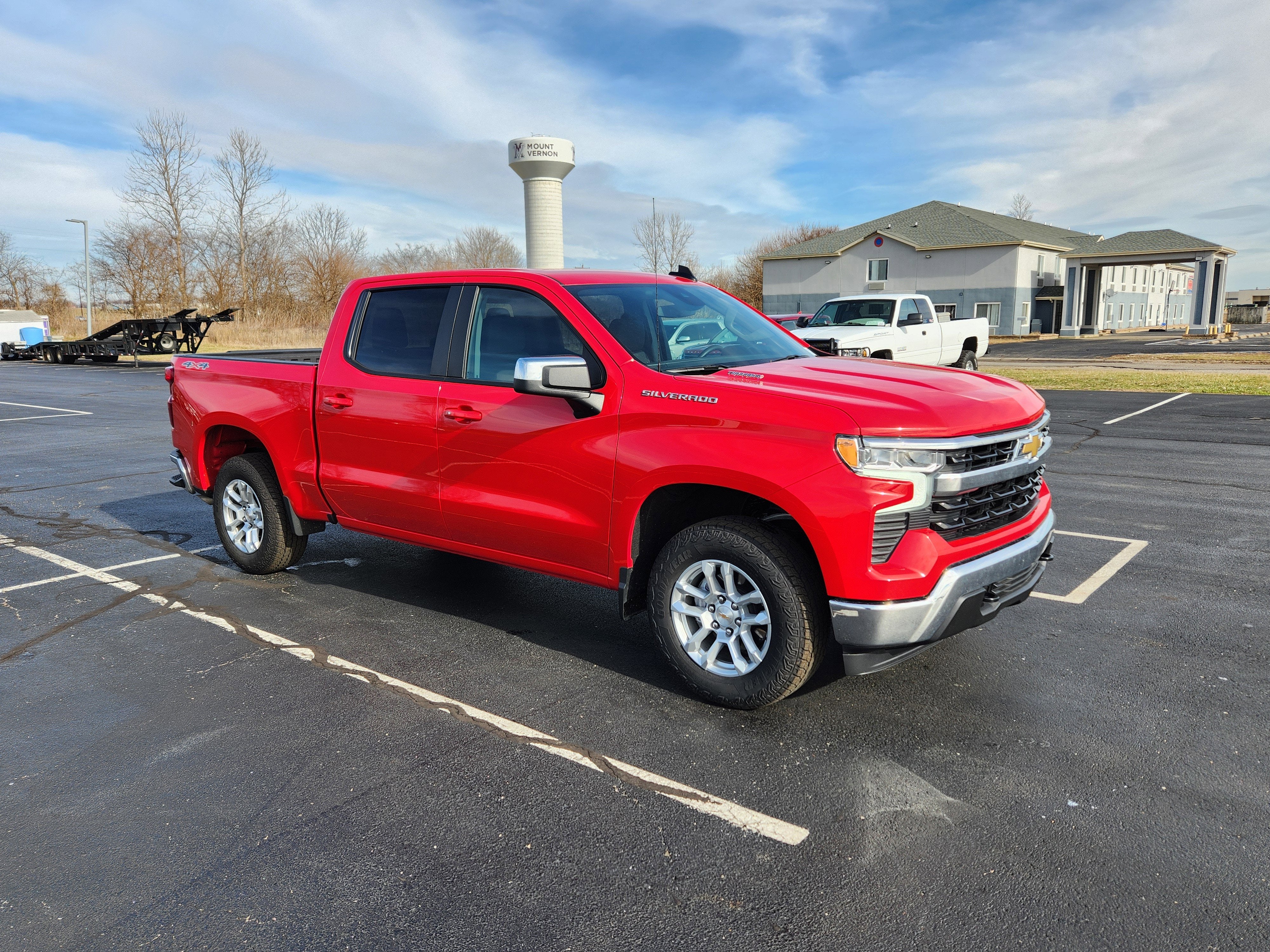 2025 Chevrolet Silverado 1500 LT