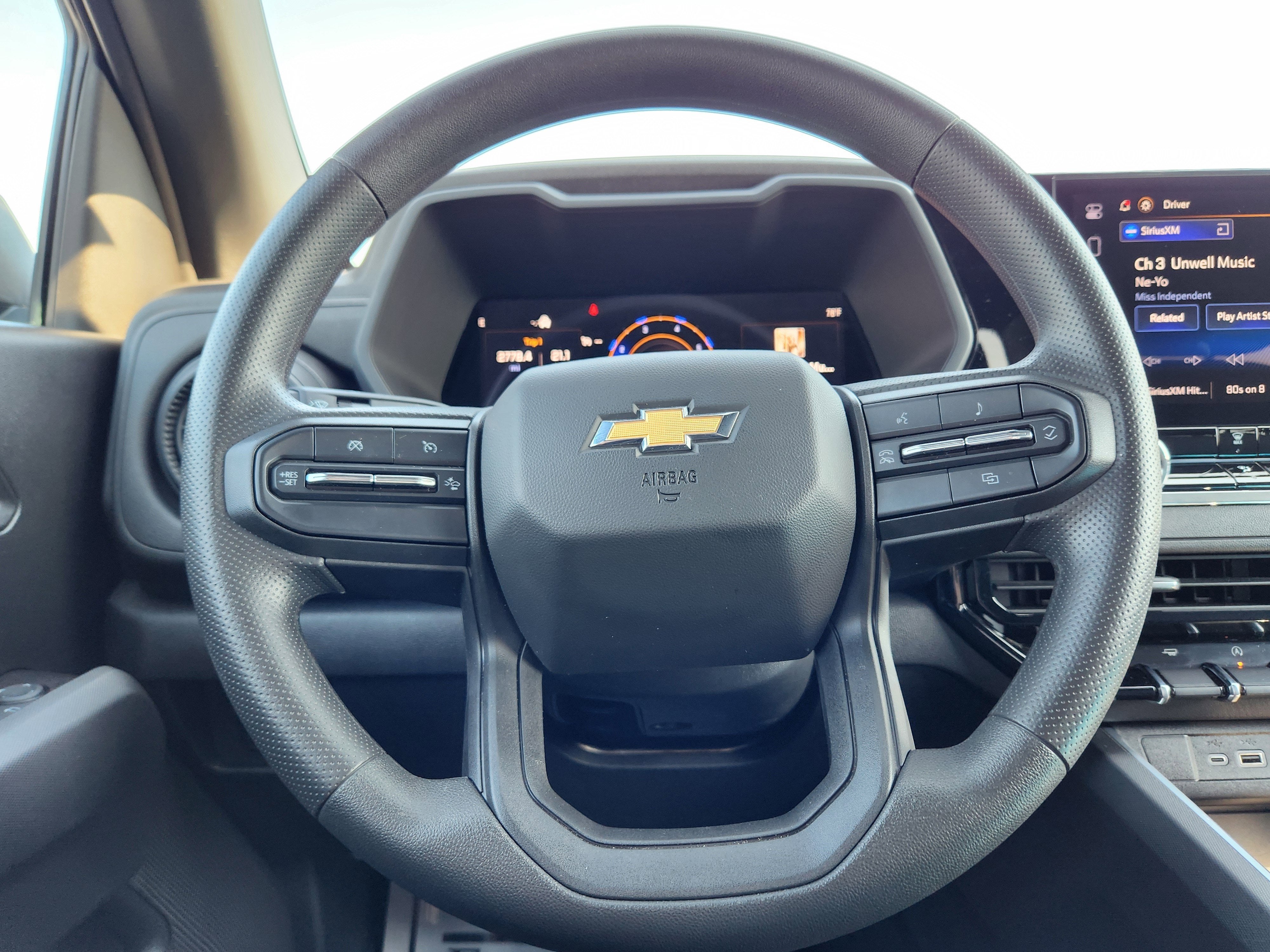 2025 Chevrolet Colorado WT/LT