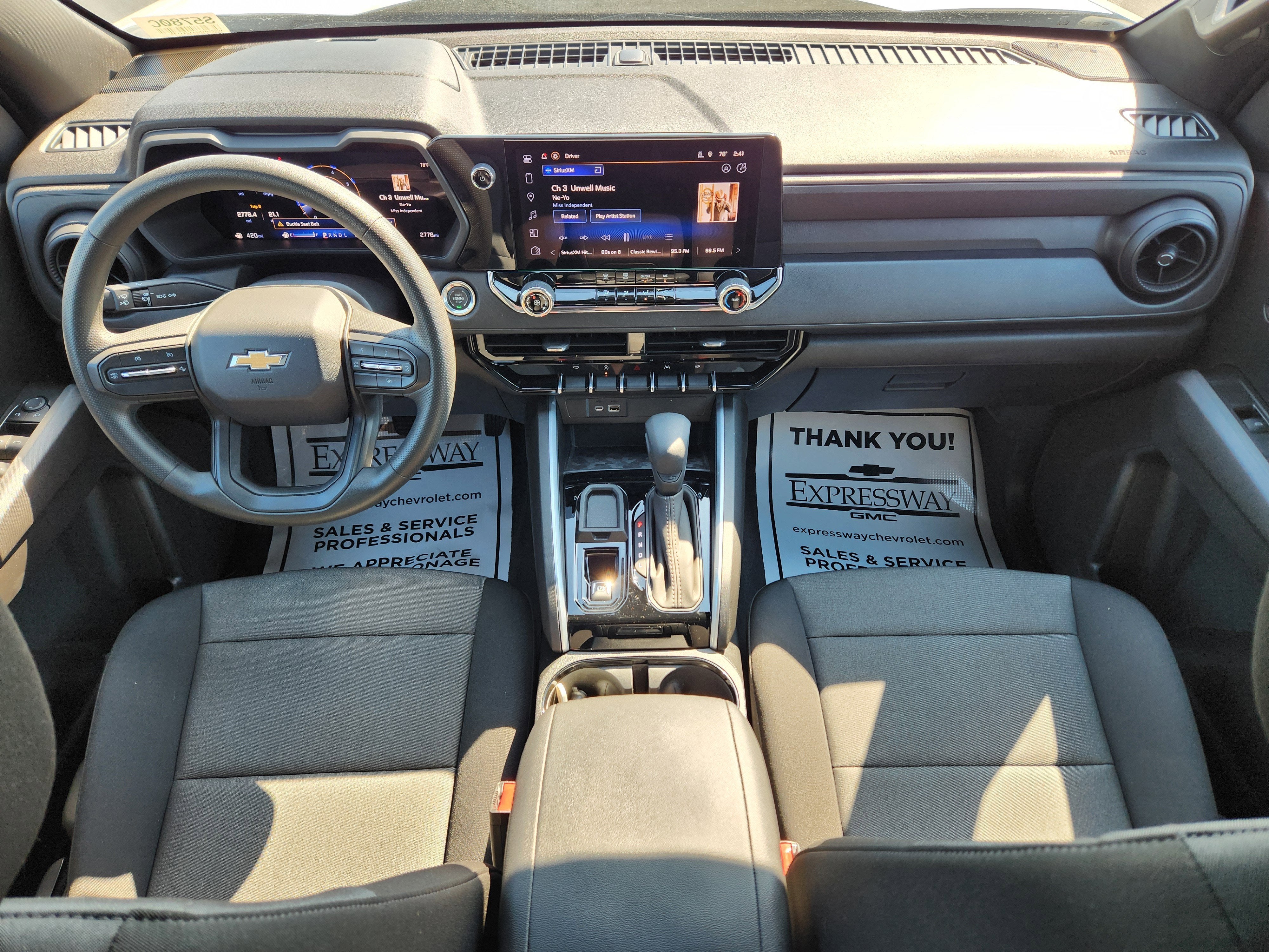 2025 Chevrolet Colorado WT/LT