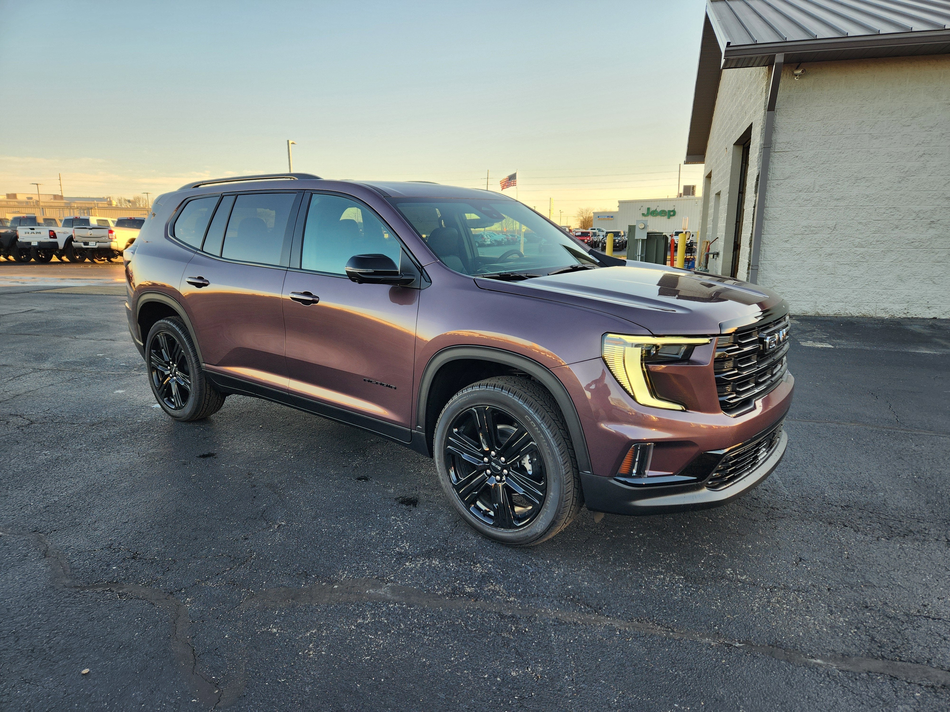 2026 GMC Acadia Elevation