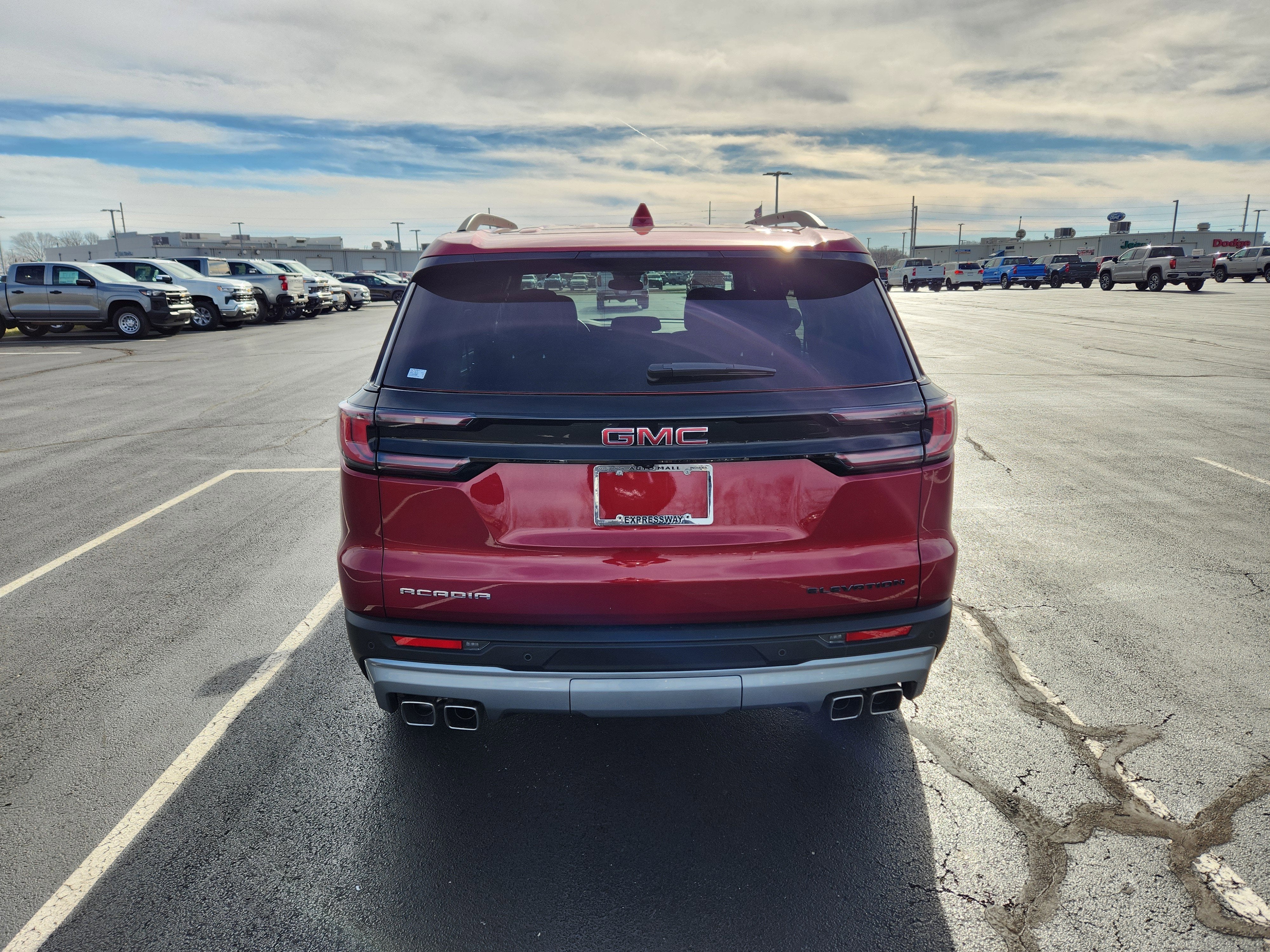 2025 GMC Acadia Elevation