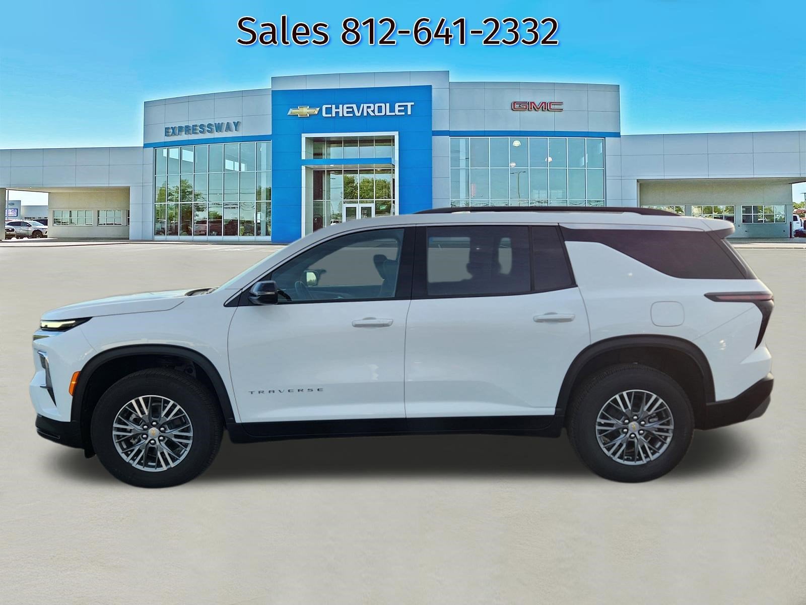 2025 Chevrolet Traverse LT