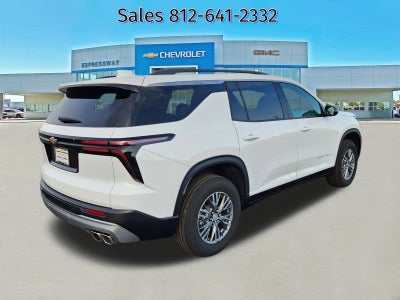 2025 Chevrolet Traverse LT
