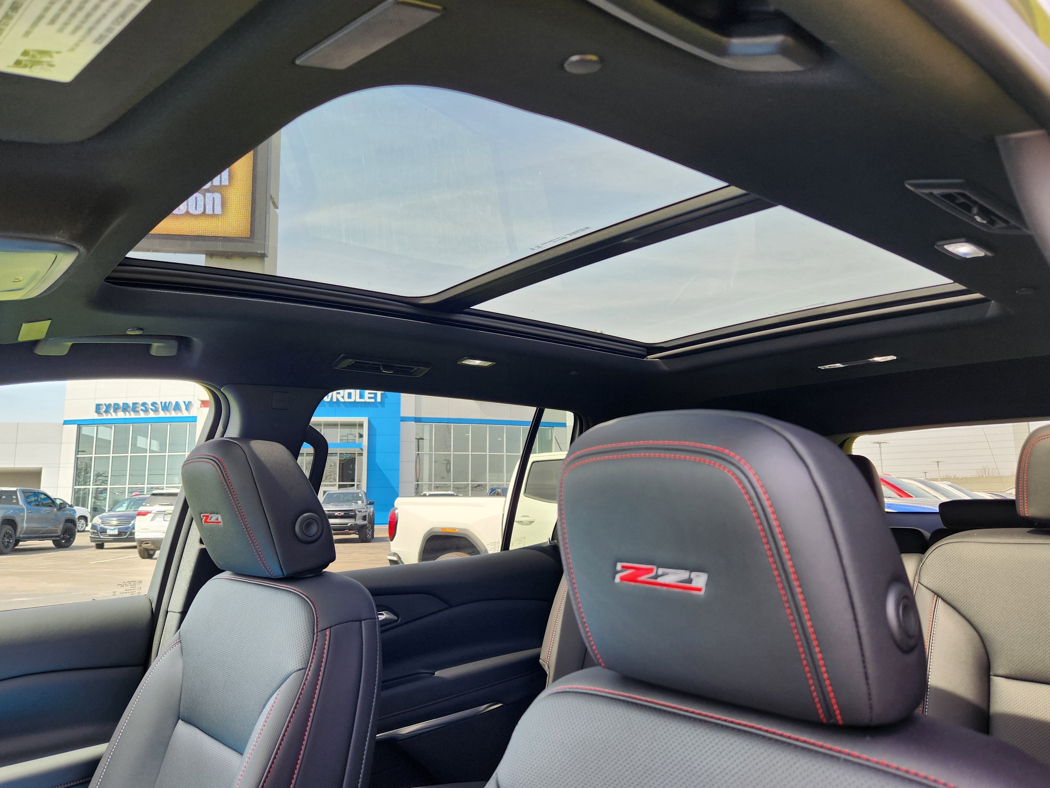 2025 Chevrolet Traverse Z71