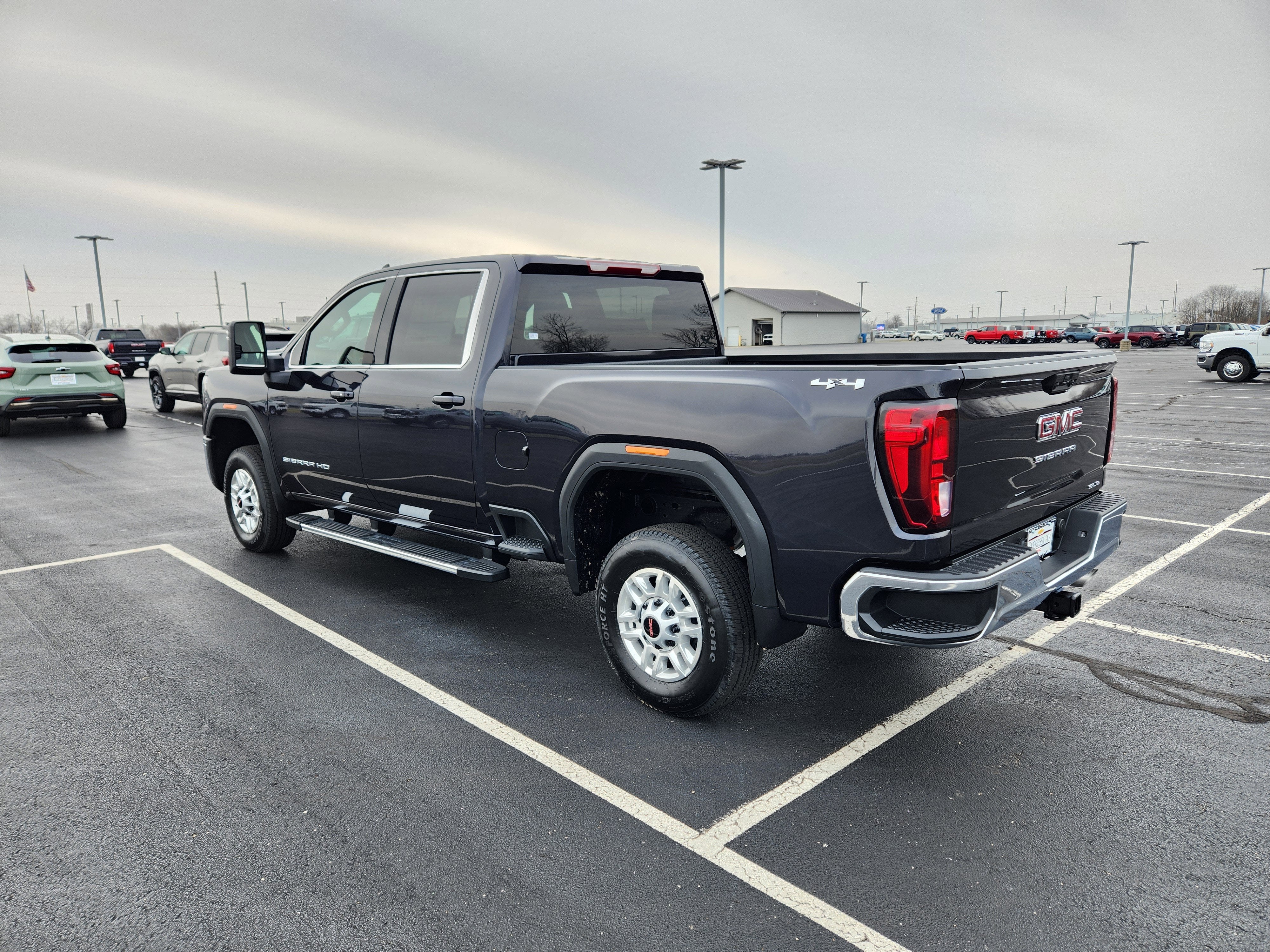 2026 GMC Sierra 2500 HD SLE