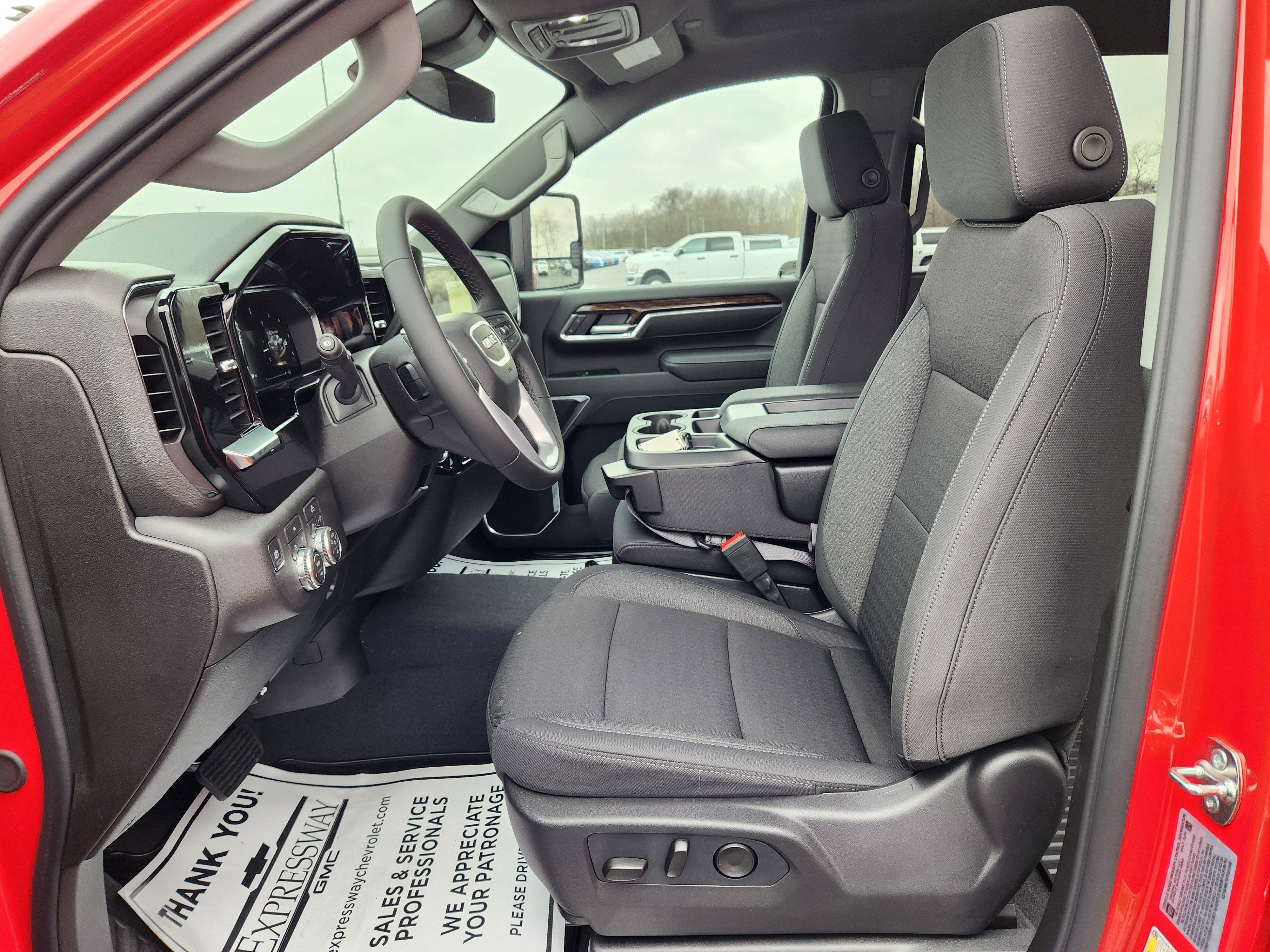 2026 GMC Sierra 2500 HD SLE