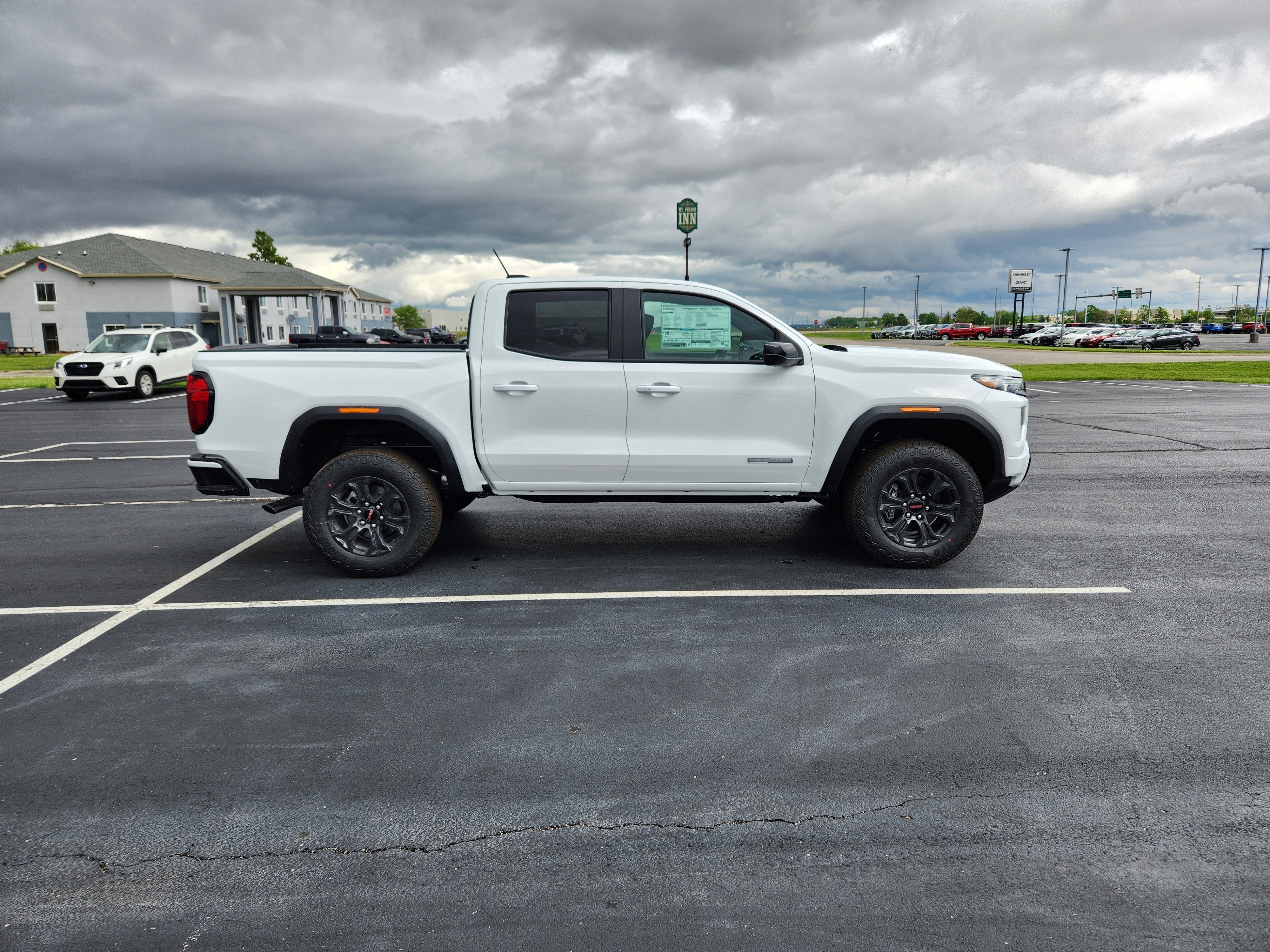 2025 GMC Canyon Elevation