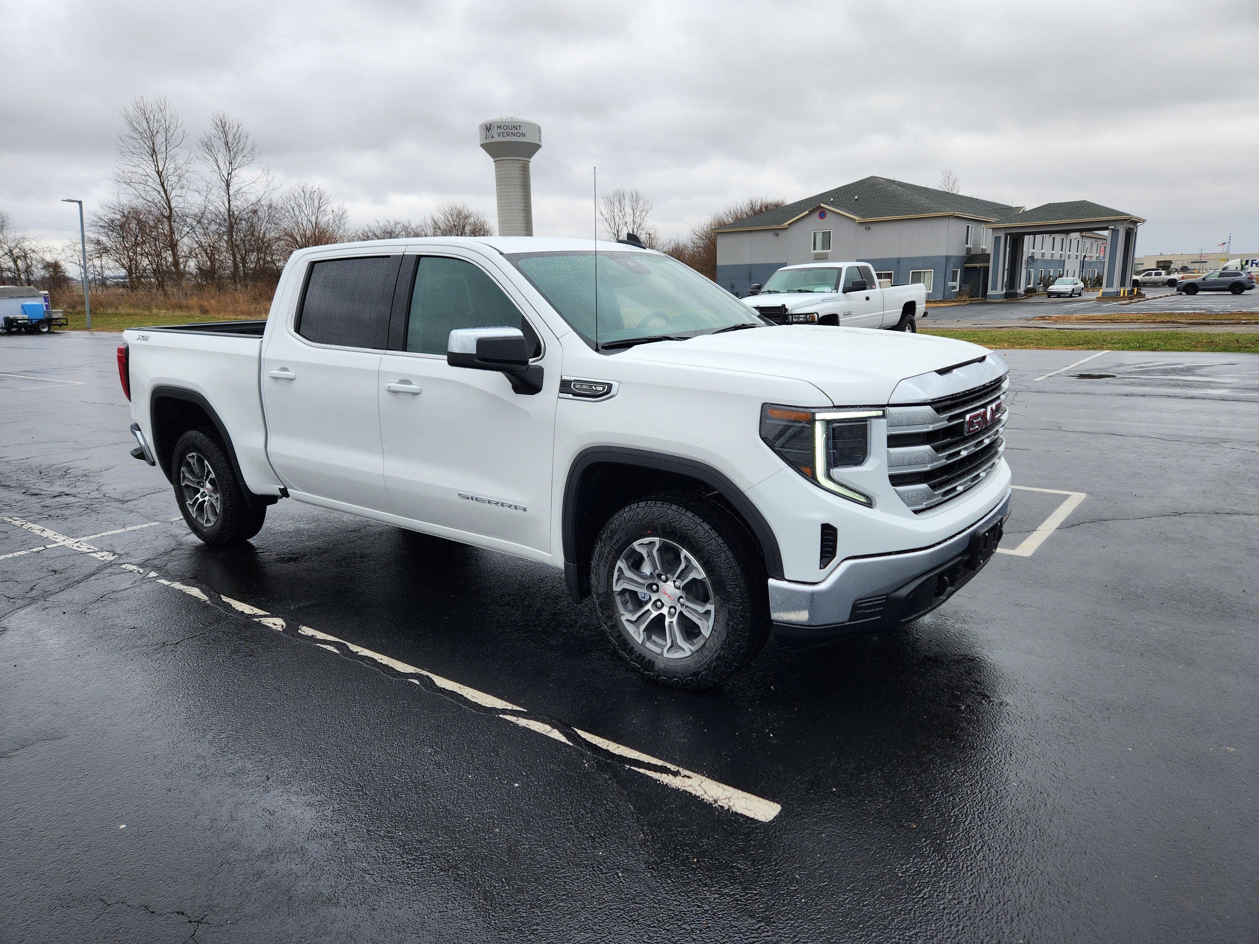 2026 GMC Sierra 1500 SLE