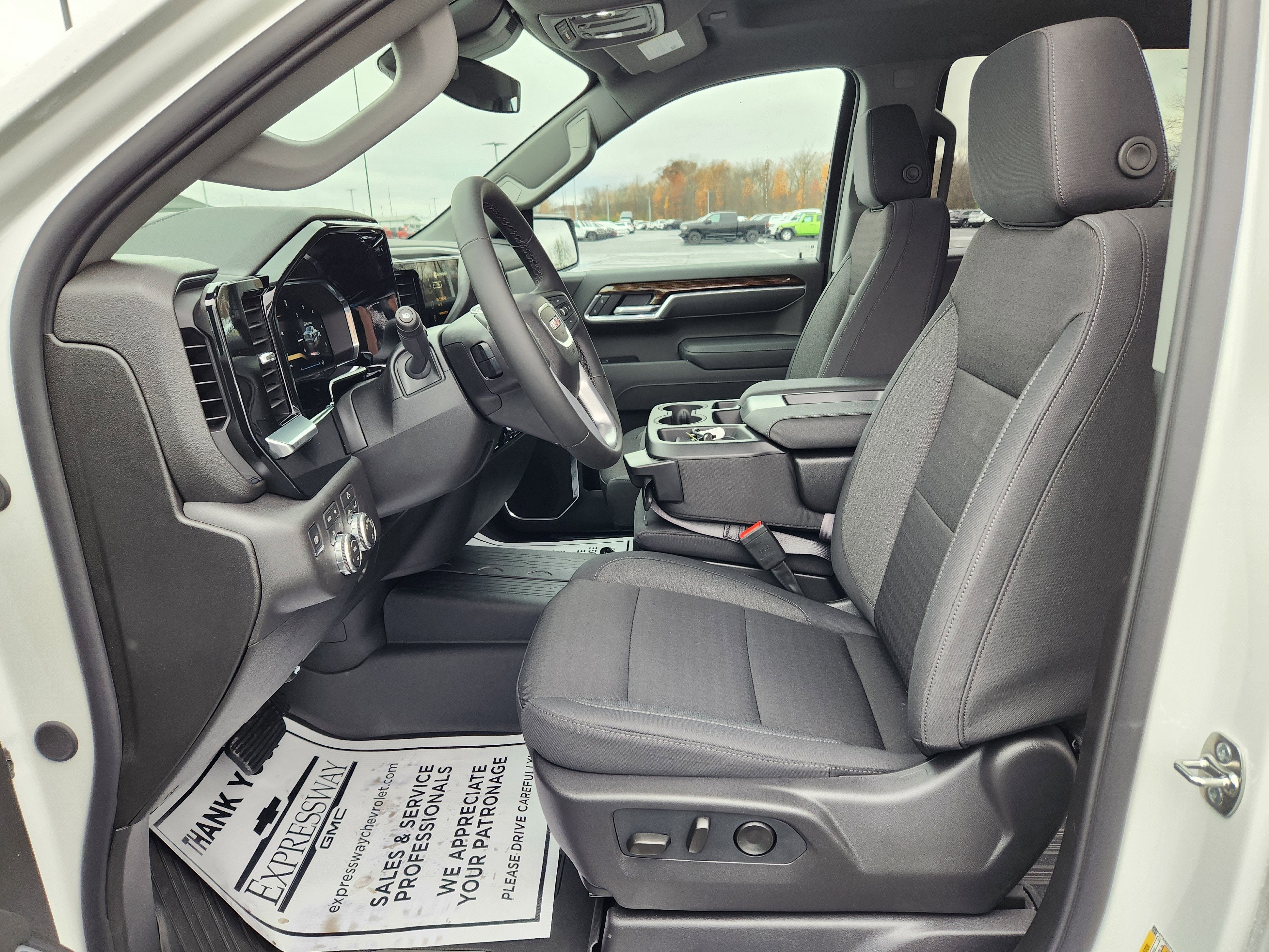 2026 GMC Sierra 1500 SLE