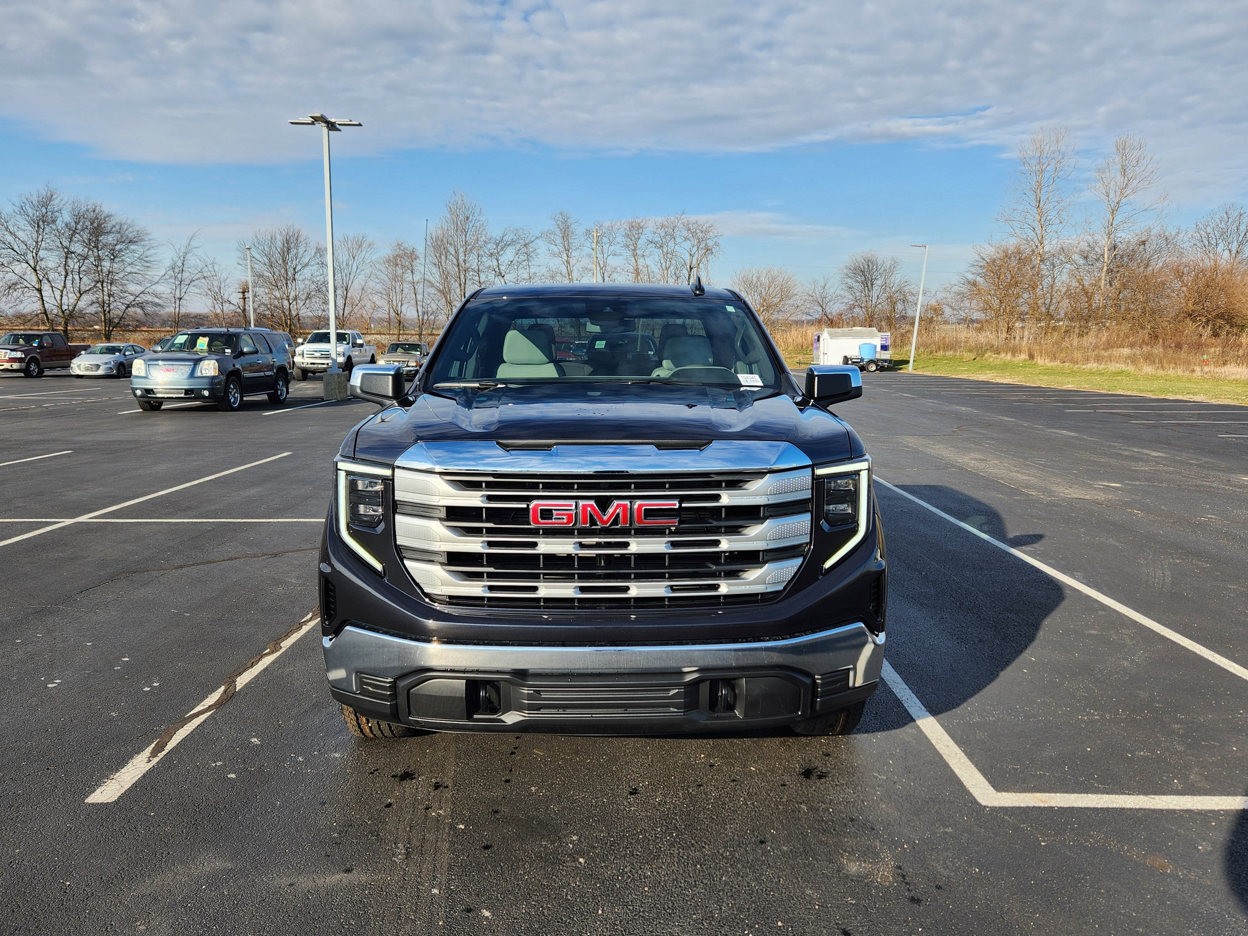 2026 GMC Sierra 1500 SLE