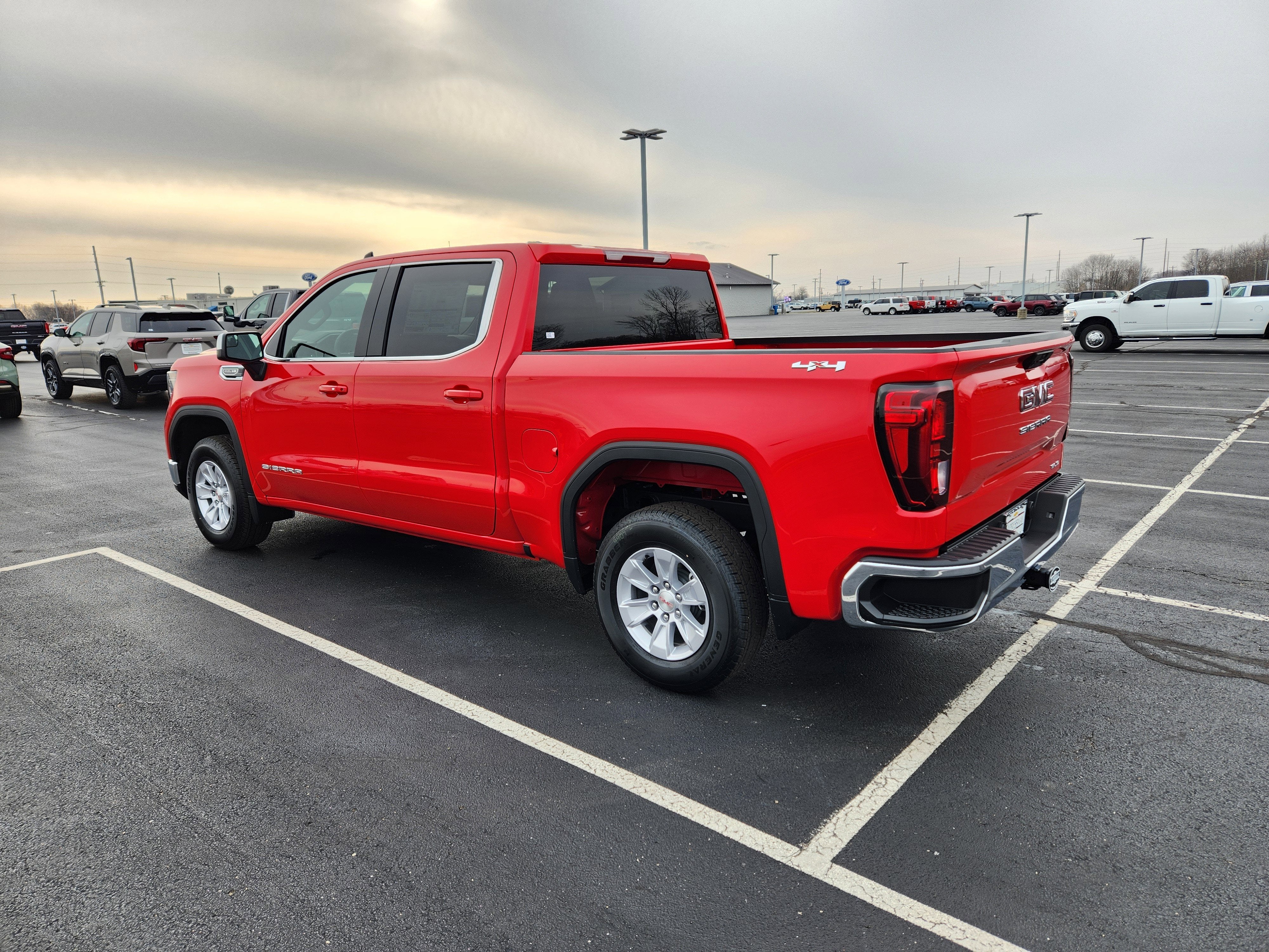 2026 GMC Sierra 1500 SLE