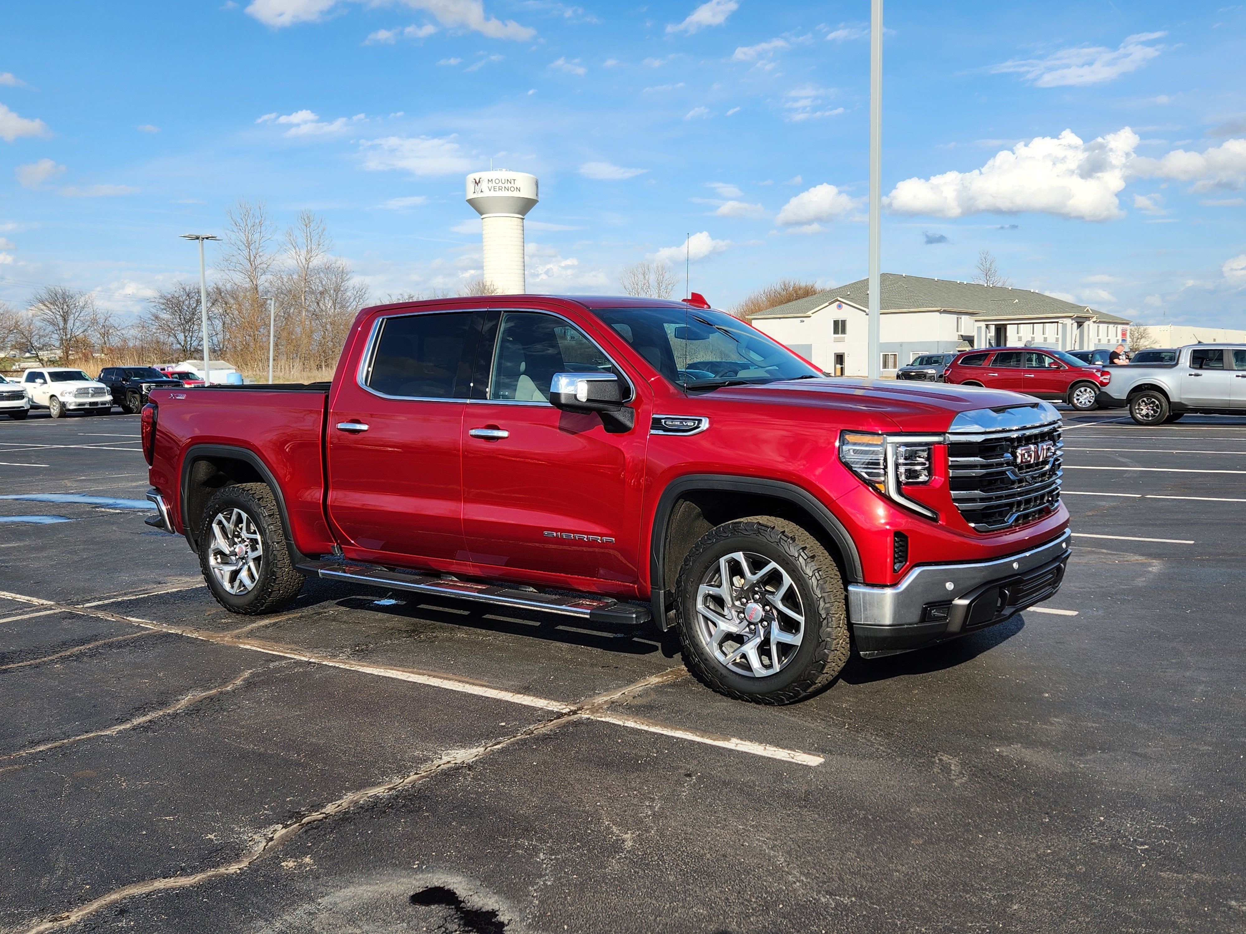 2024 GMC Sierra 1500 SLT