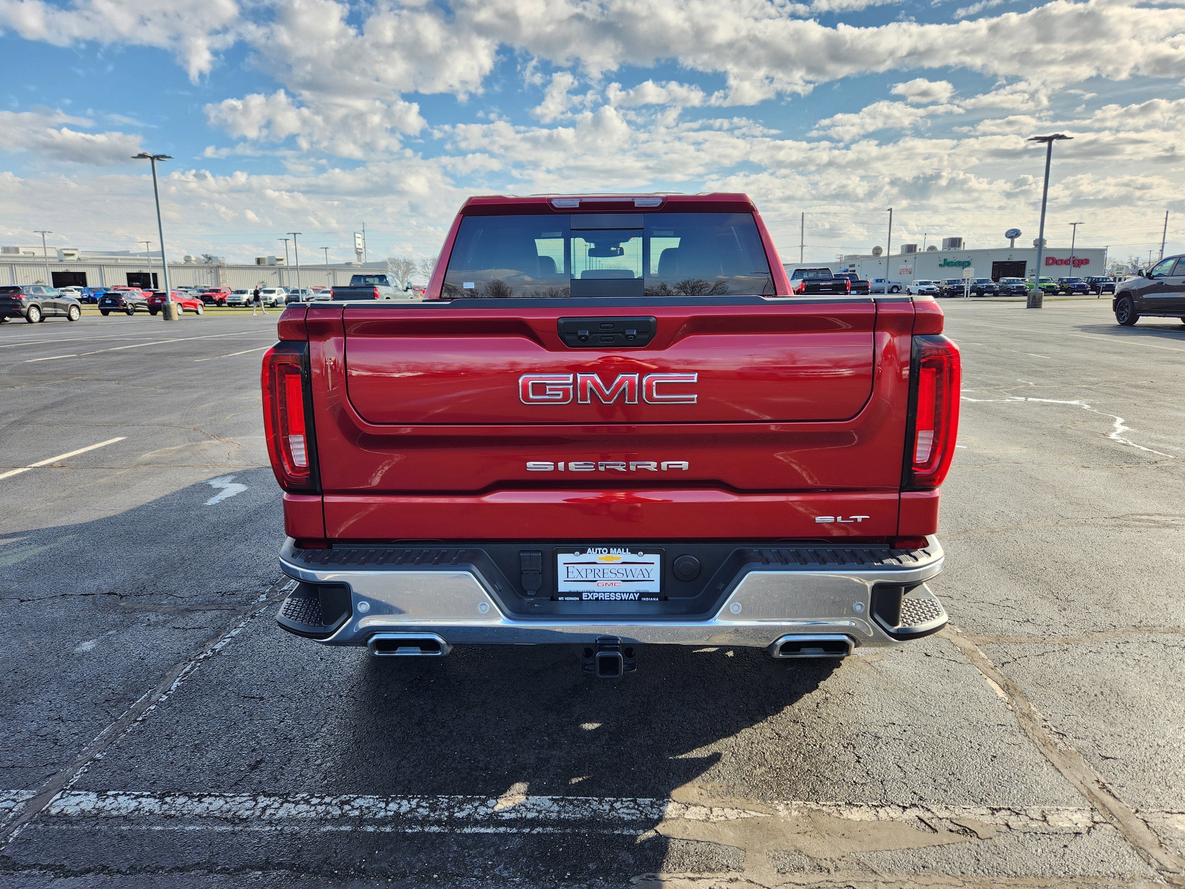 2024 GMC Sierra 1500 SLT