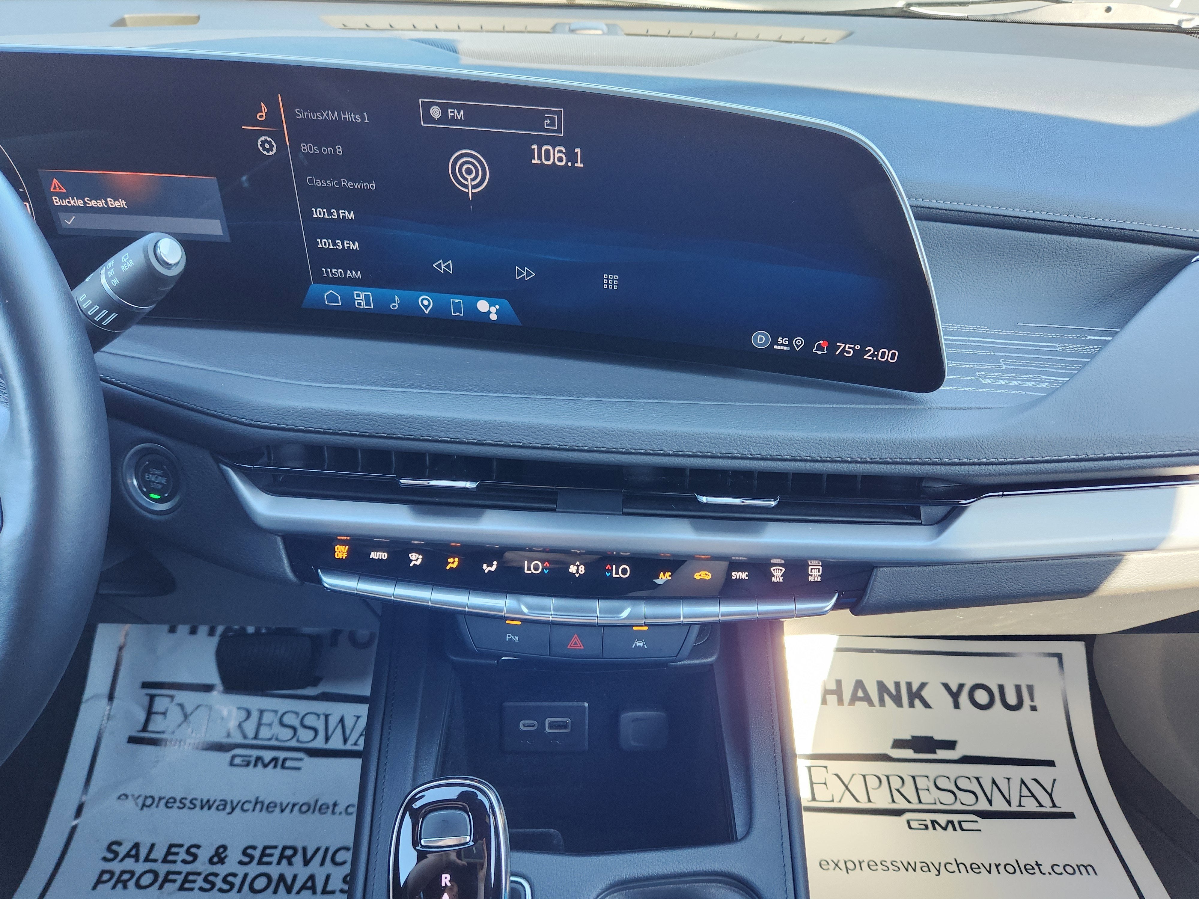 2025 Cadillac XT4 Premium Luxury