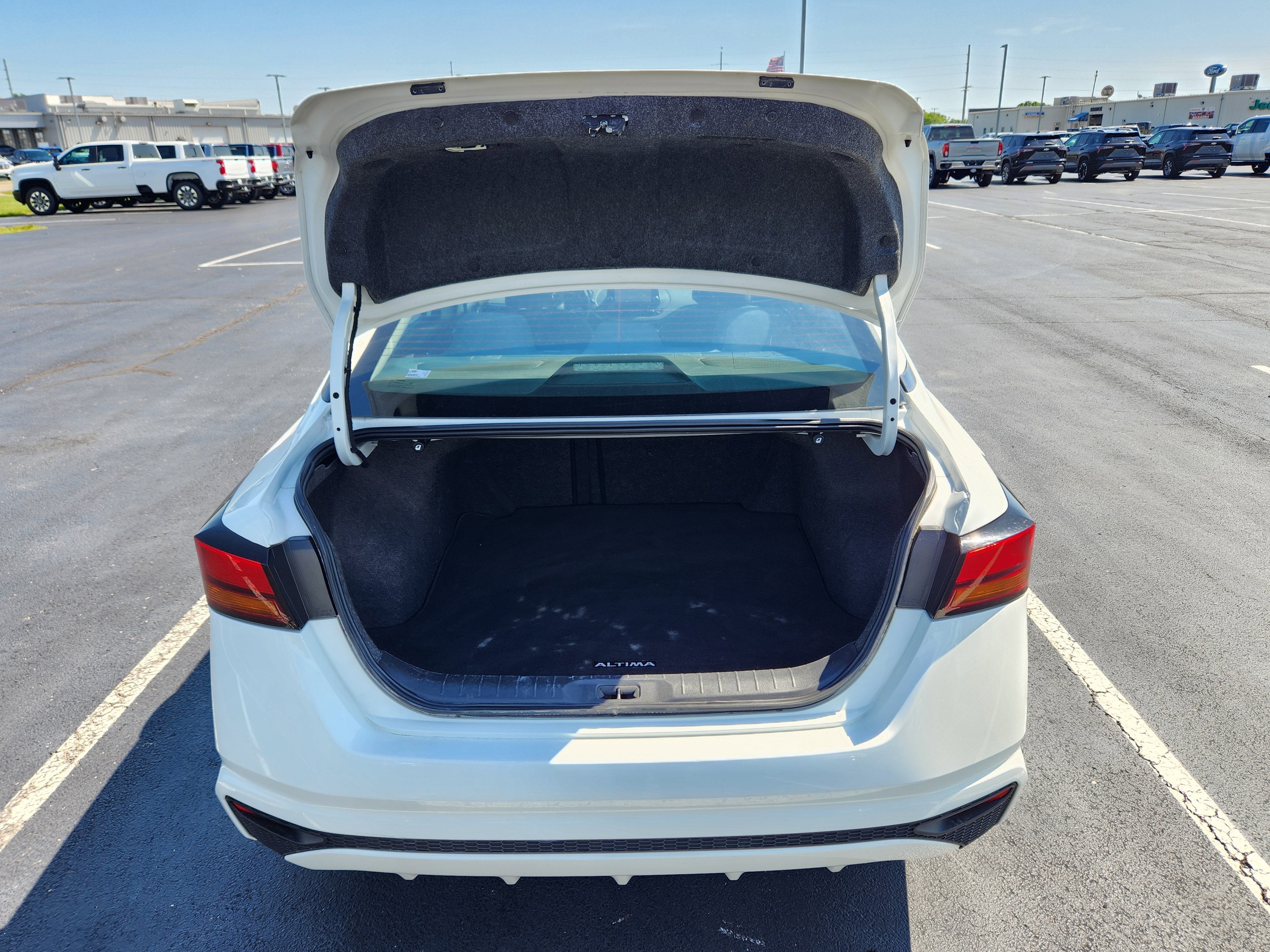 2020 Nissan Altima S FWD