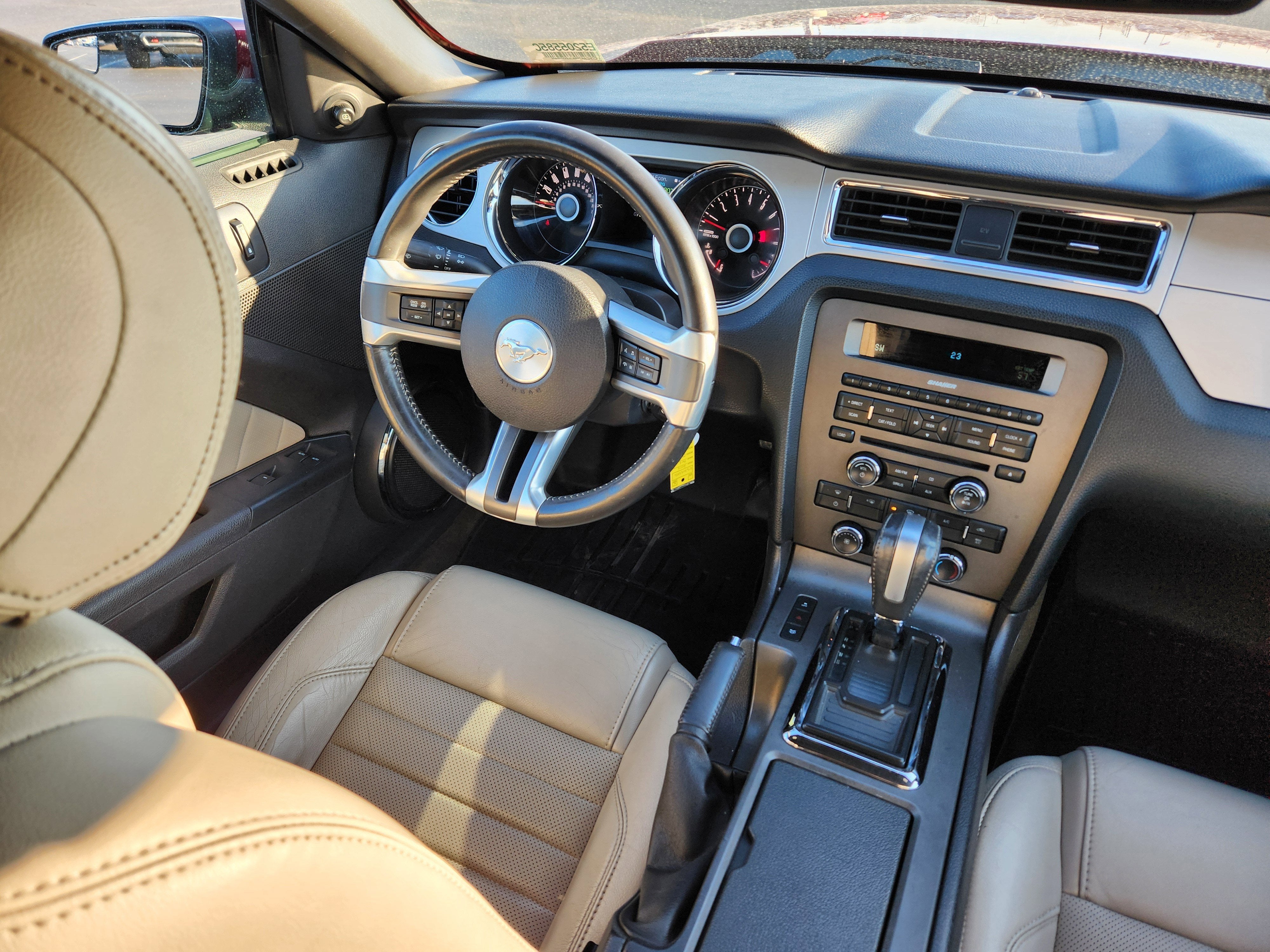 2014 Ford Mustang V6 Premium