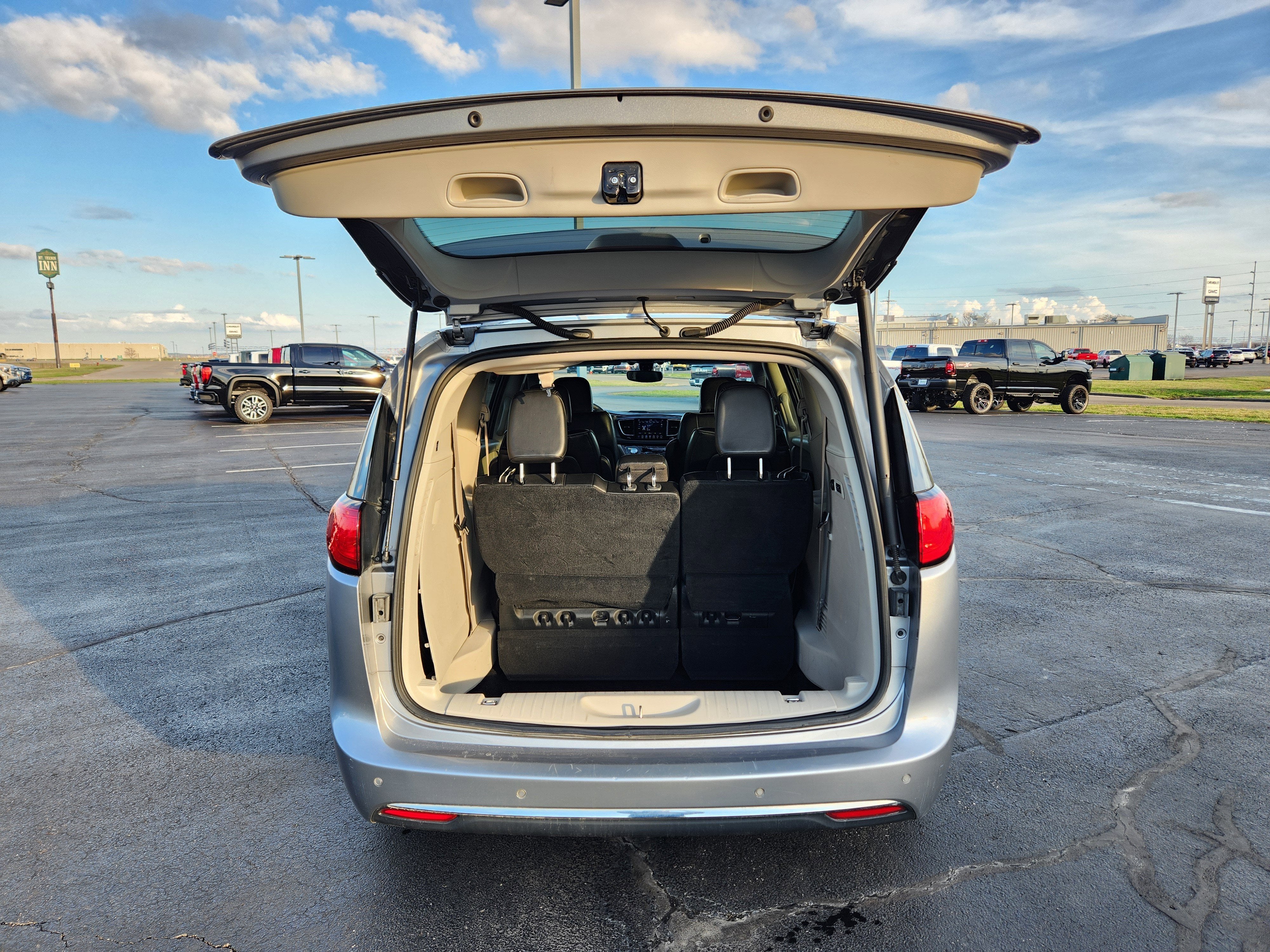 2018 Chrysler Pacifica Limited