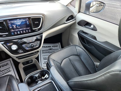 2018 Chrysler Pacifica Limited