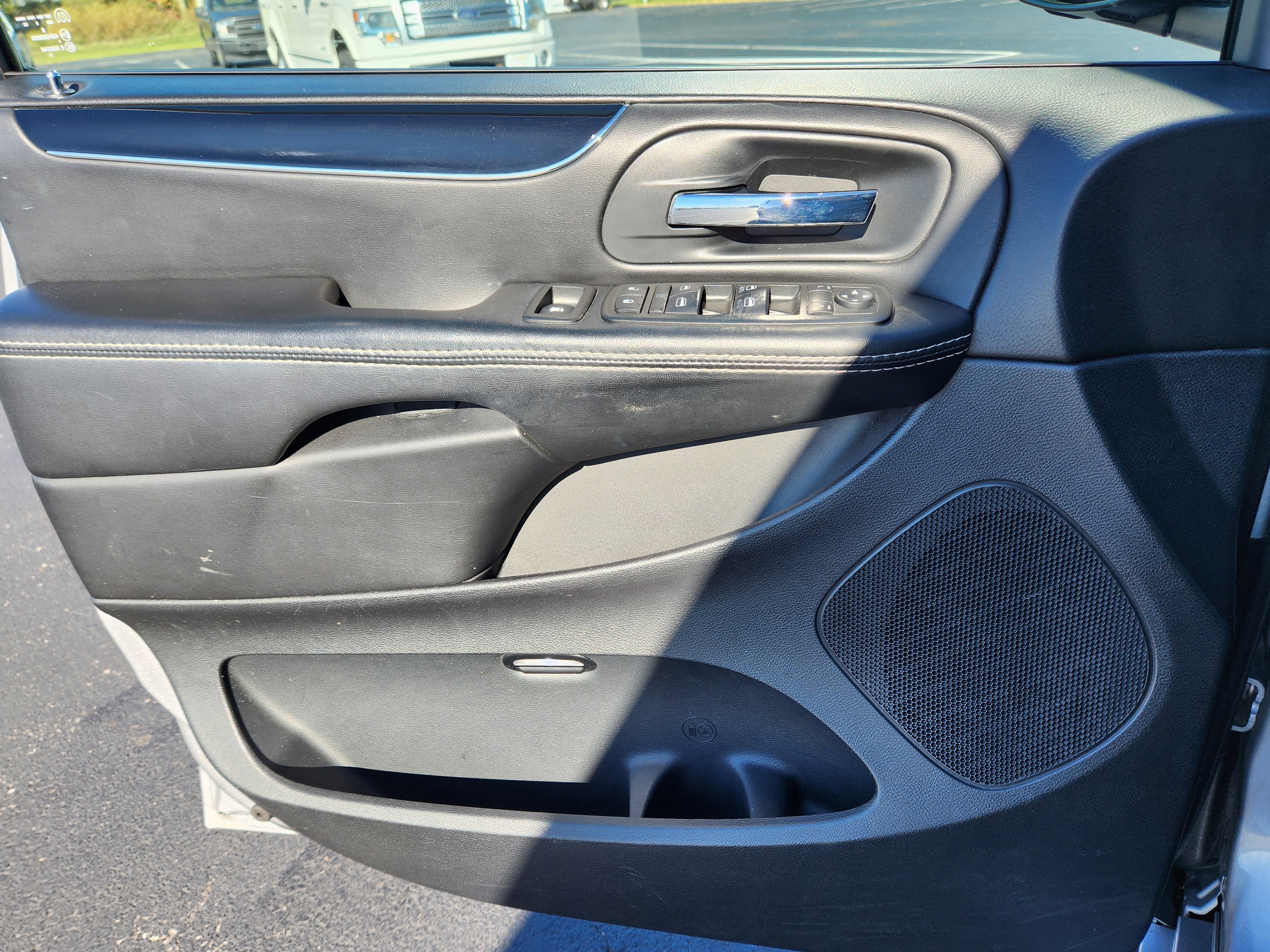 2015 Dodge Grand Caravan SE Plus