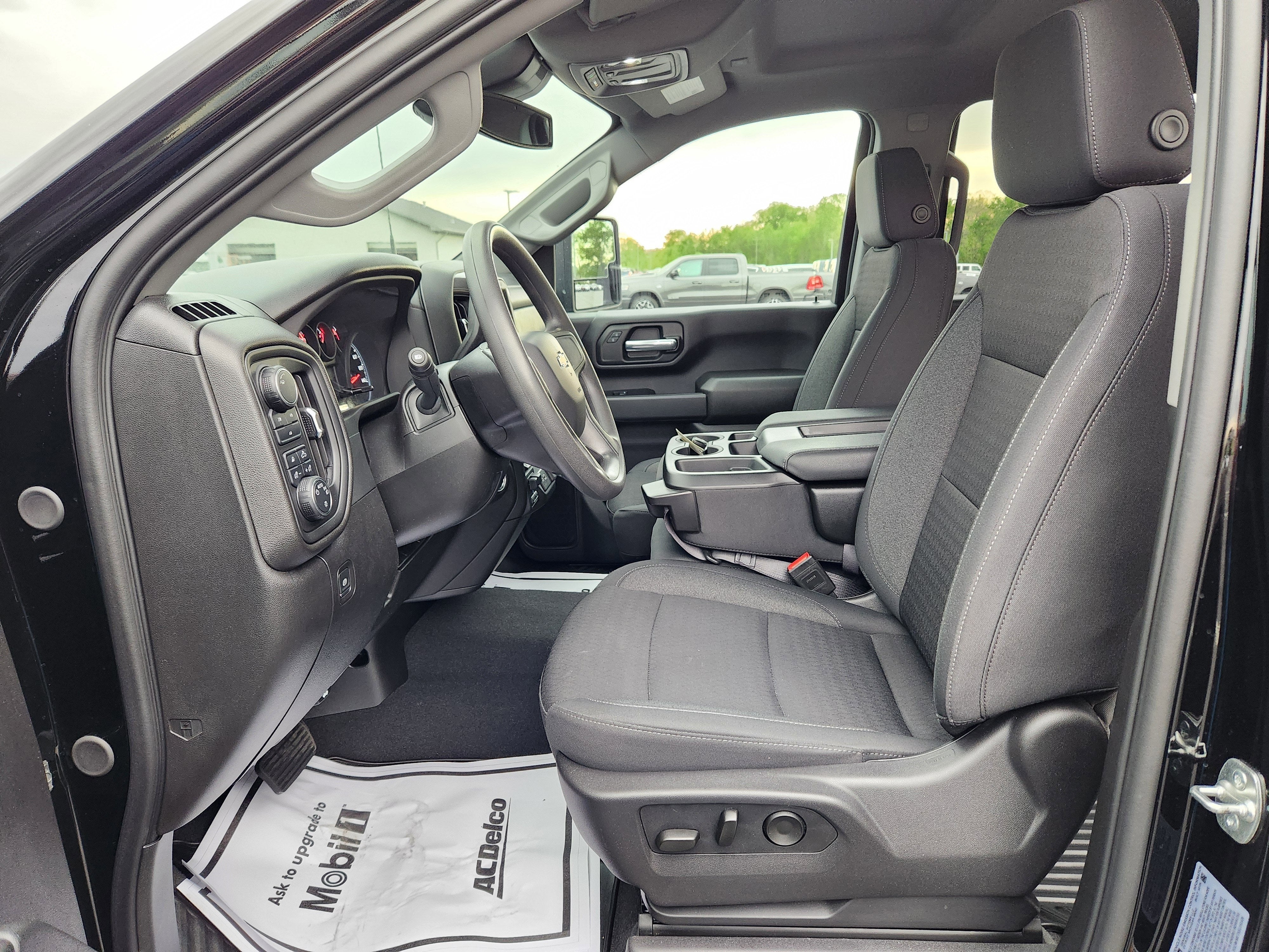 2025 Chevrolet Silverado 2500 HD Custom