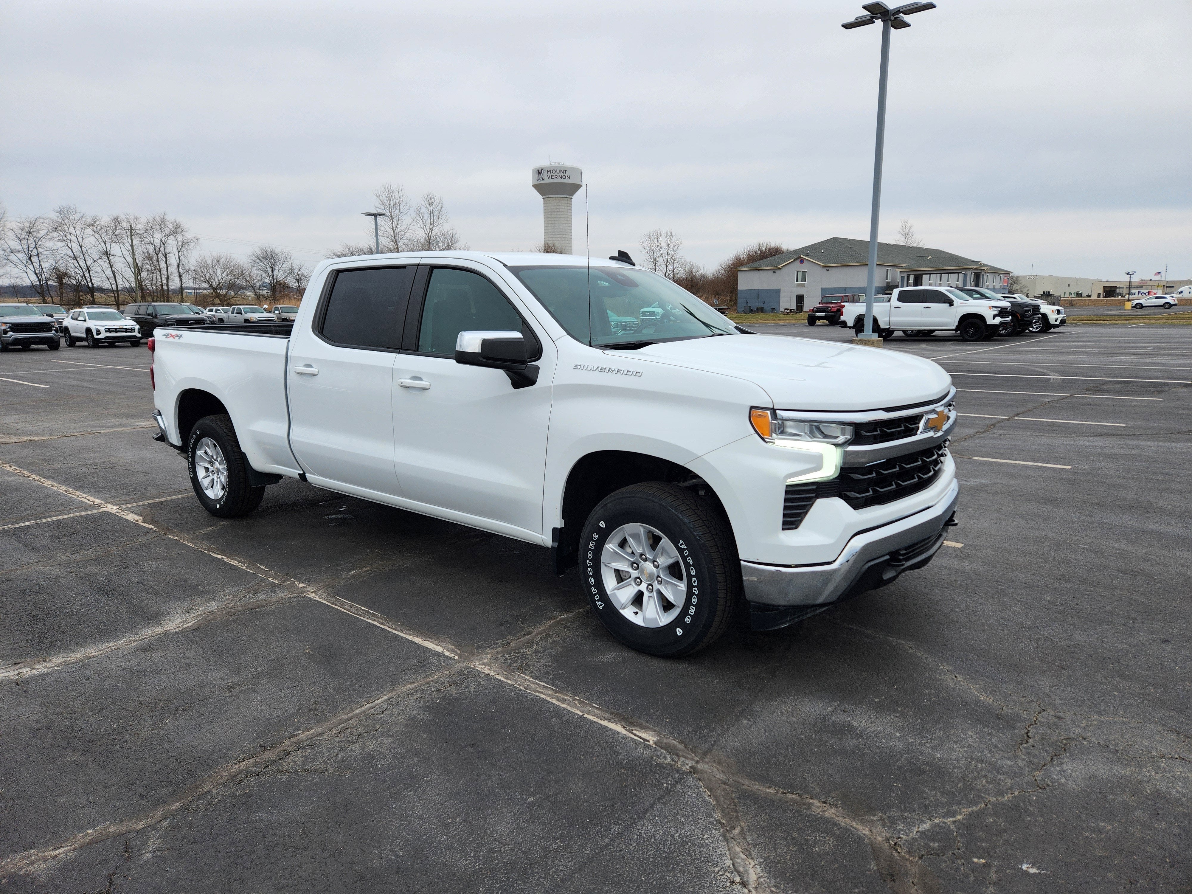 2023 Chevrolet Silverado 1500 LT